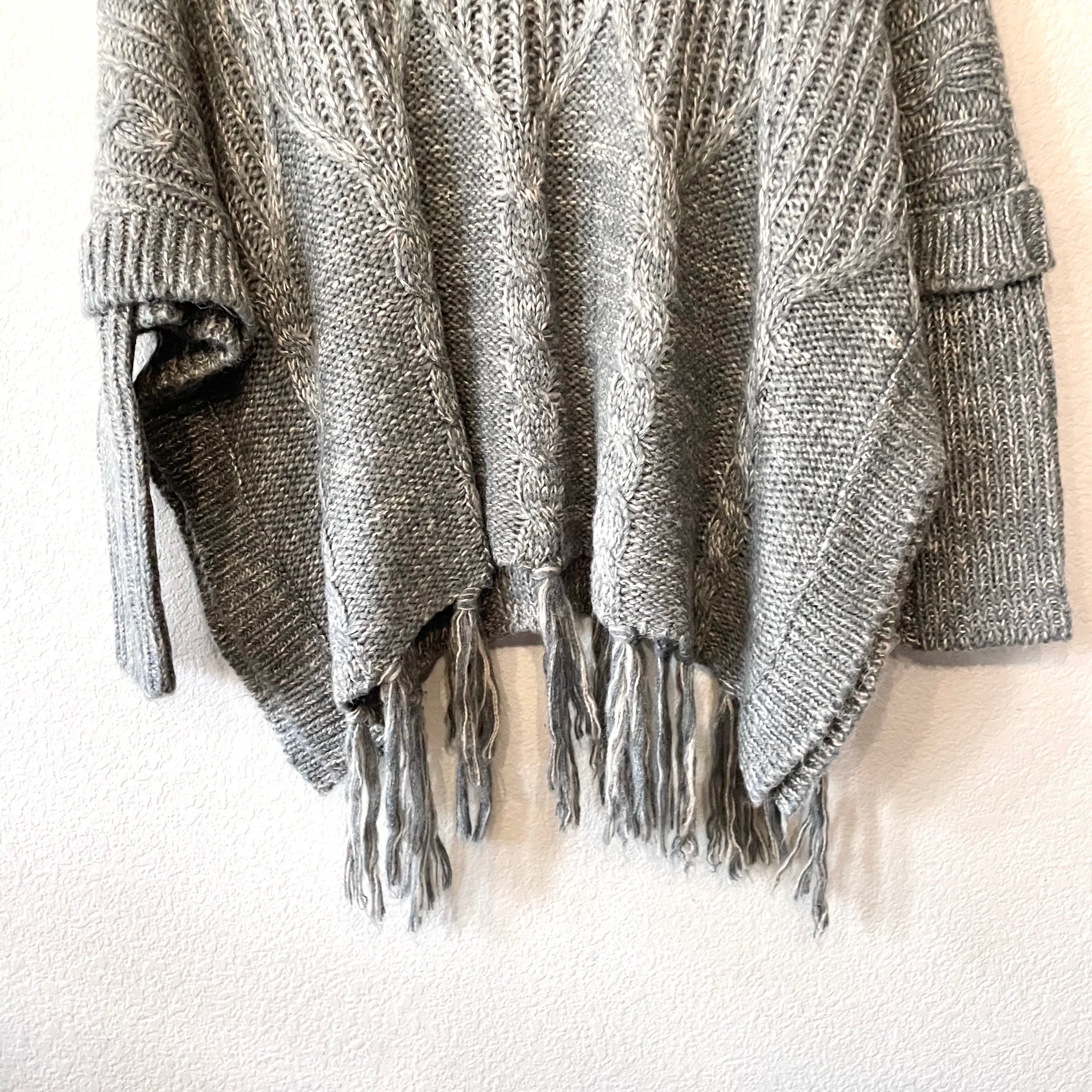 Chunky Tassel Sweater