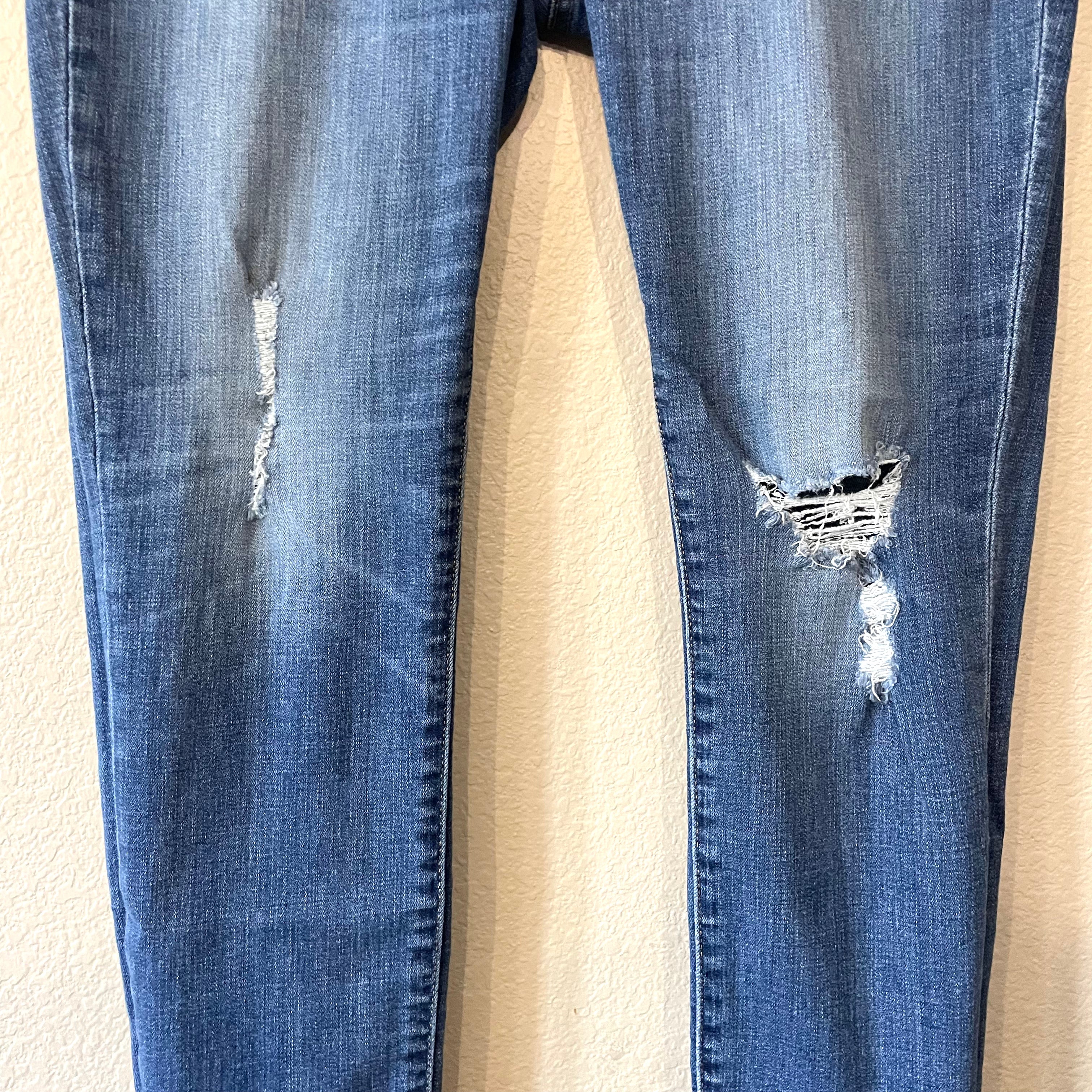 Distressed Skinny Jeans