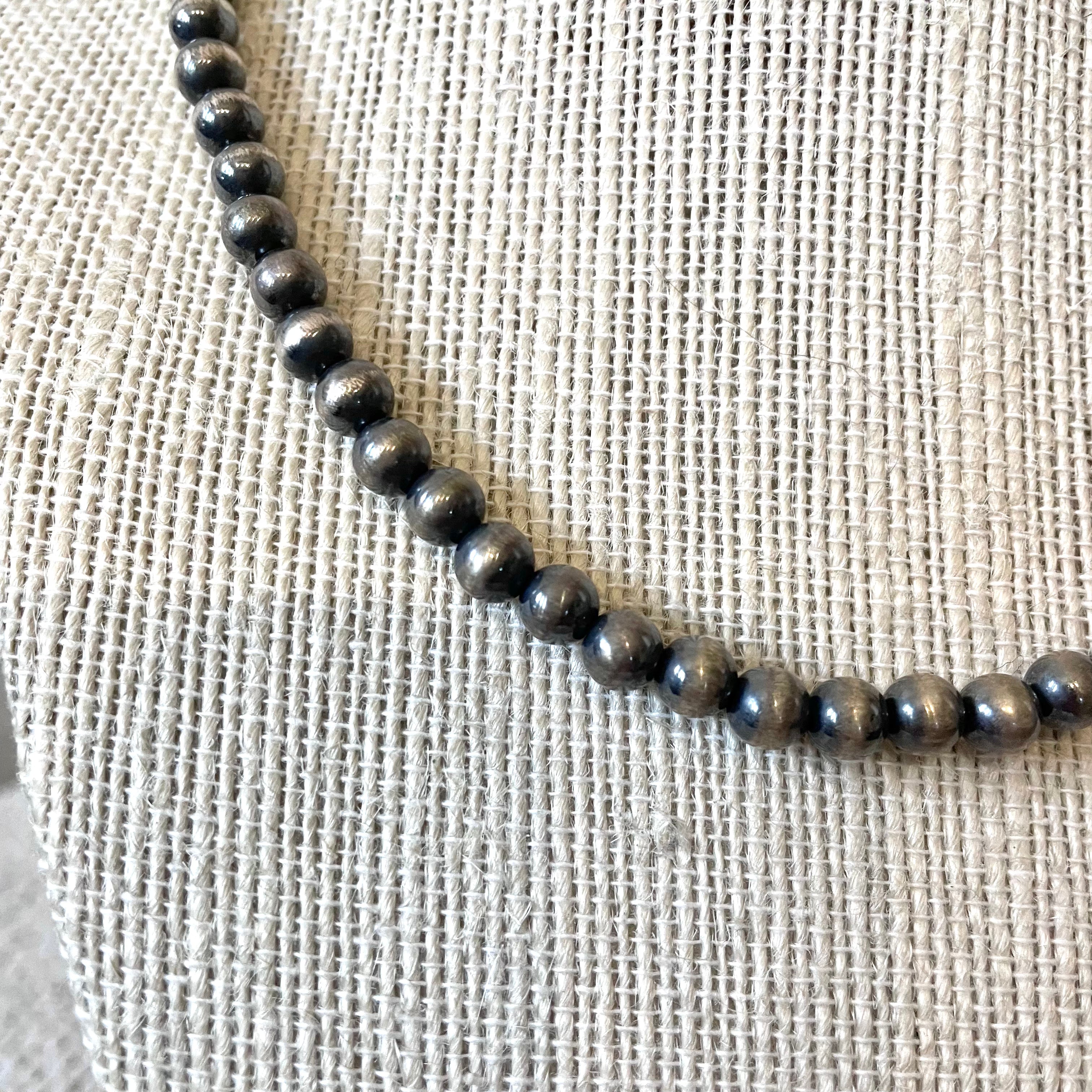 Navajo Pearl Strand Necklace