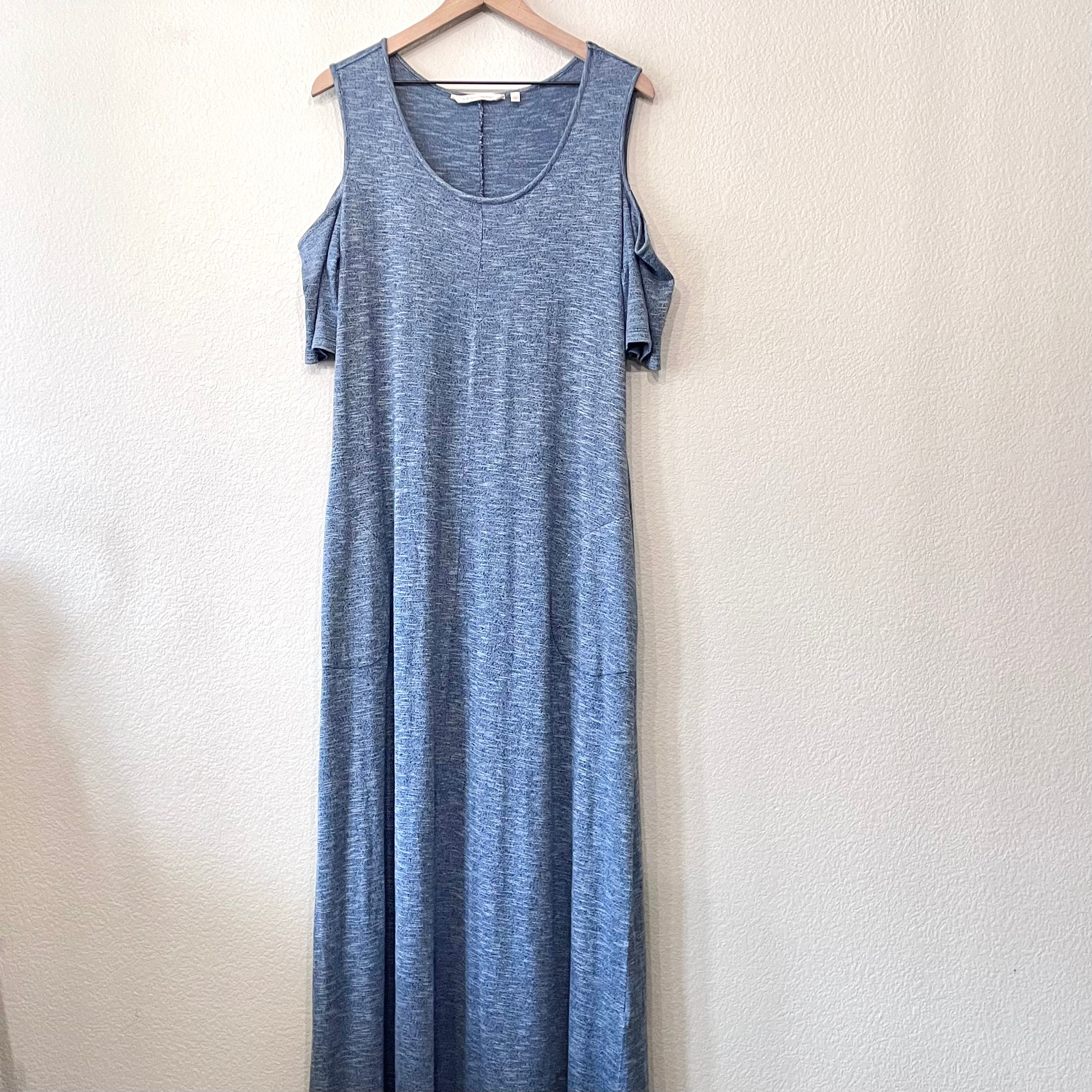 Cold Shoulder Maxi Dress