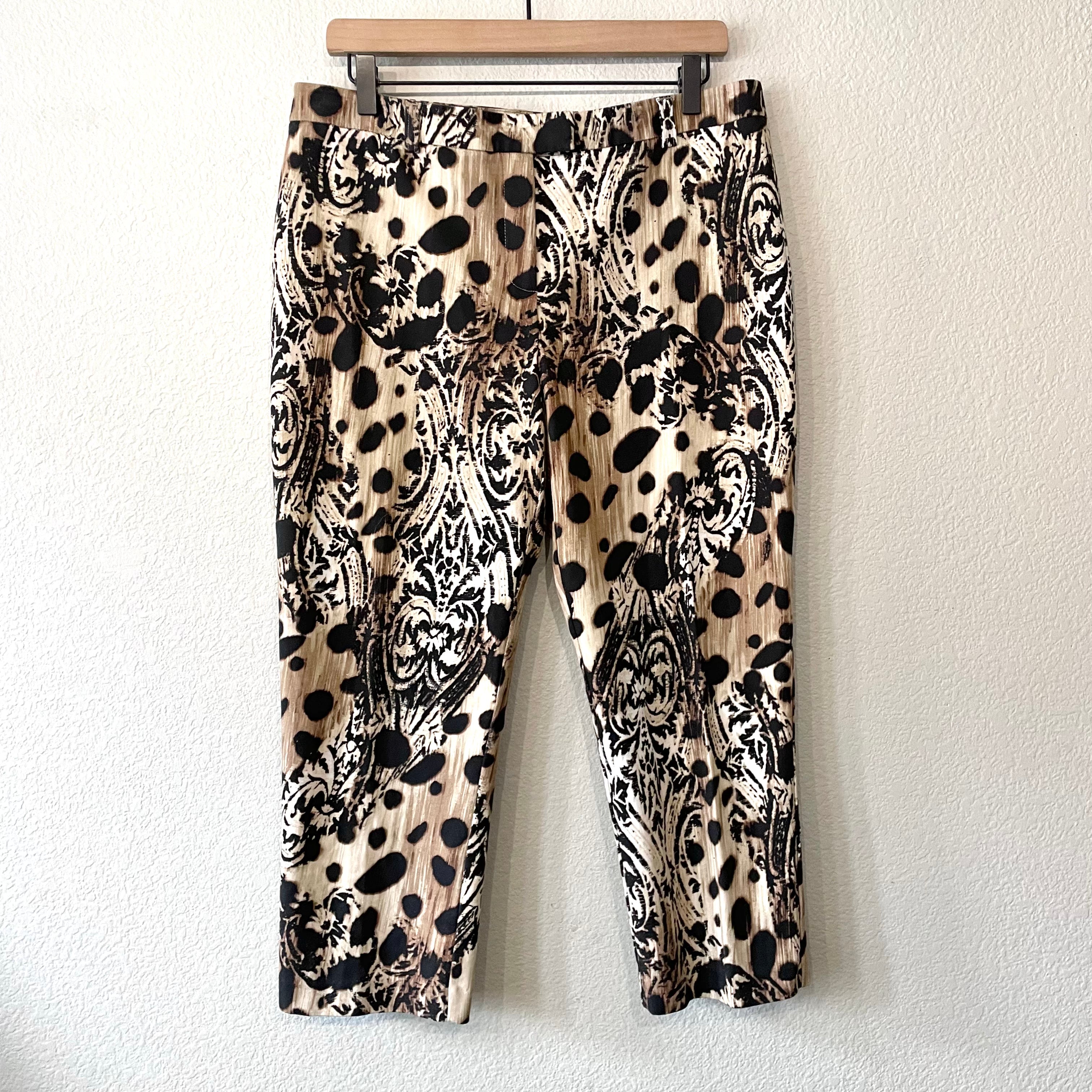 Filigree Animal Print Crop Pants