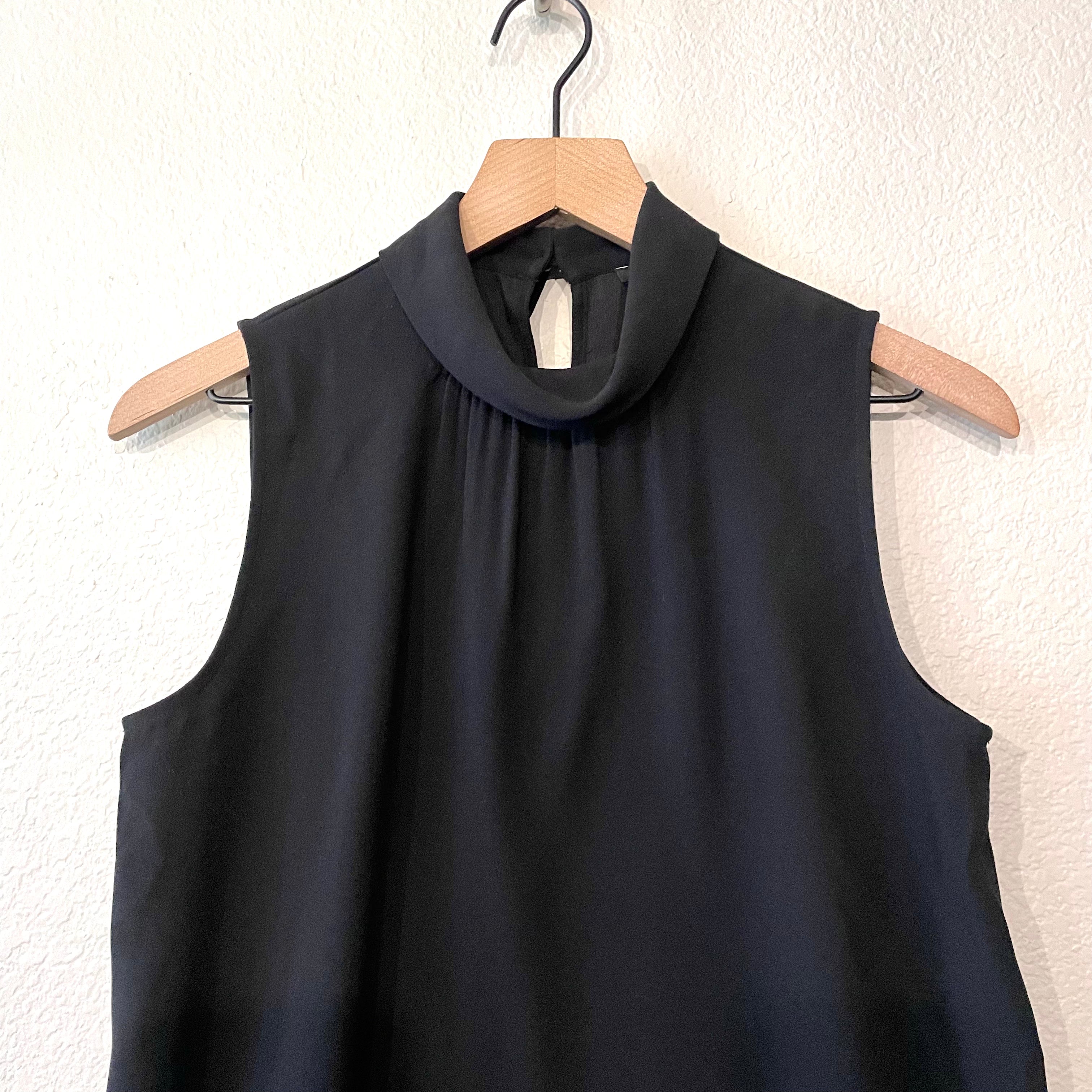 Mock Neck Sleeveless Top