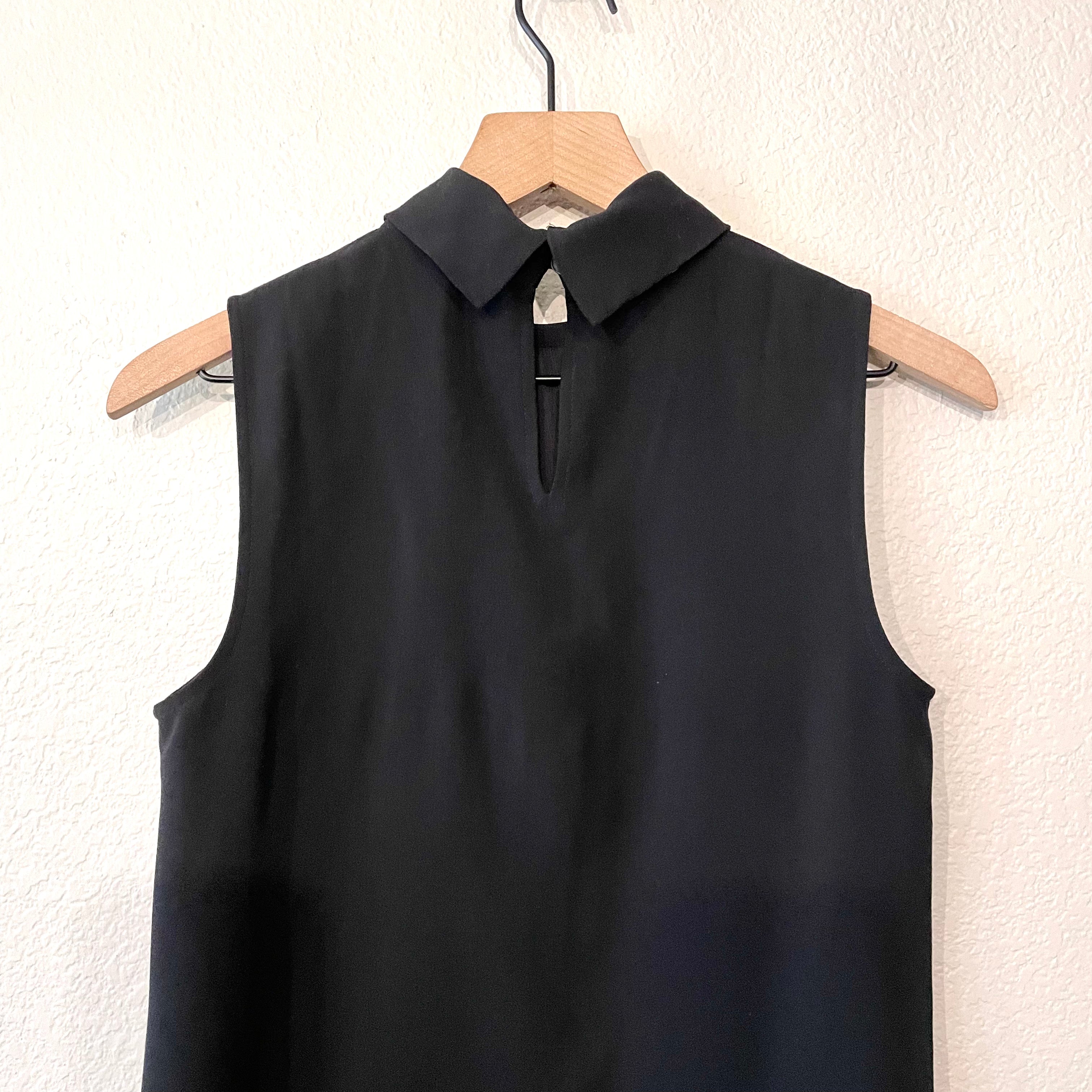 Mock Neck Sleeveless Top