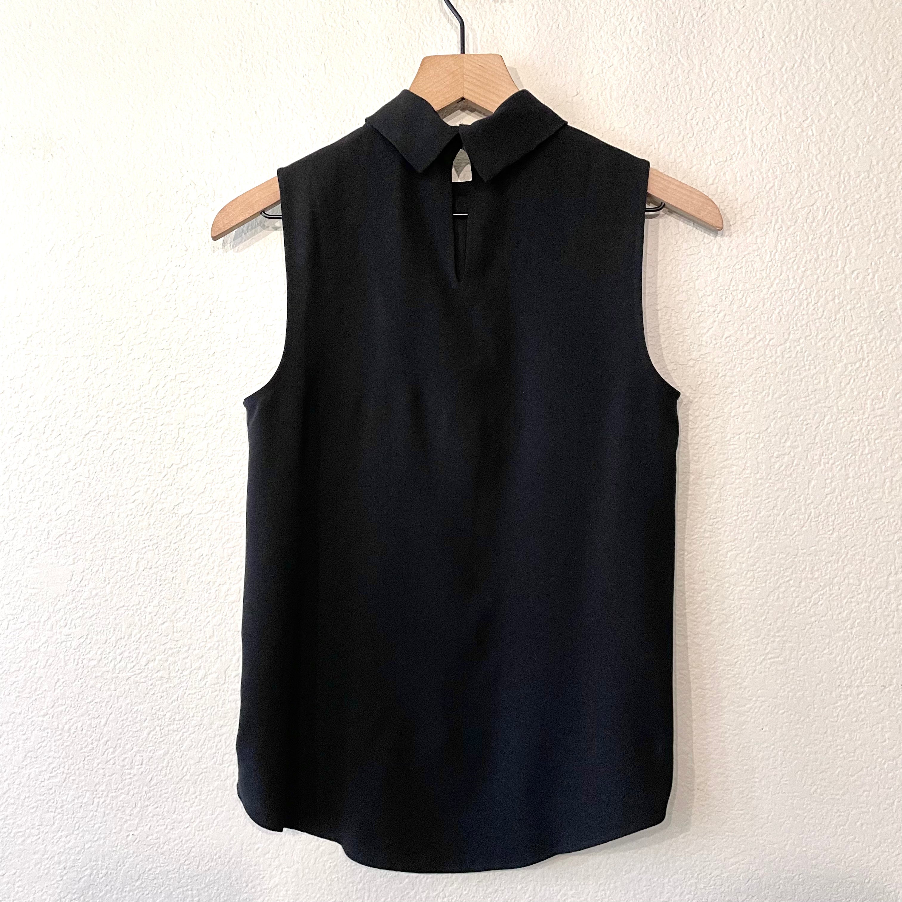 Mock Neck Sleeveless Top