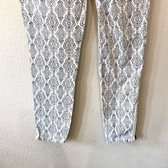 Patterned Skinny Jeans