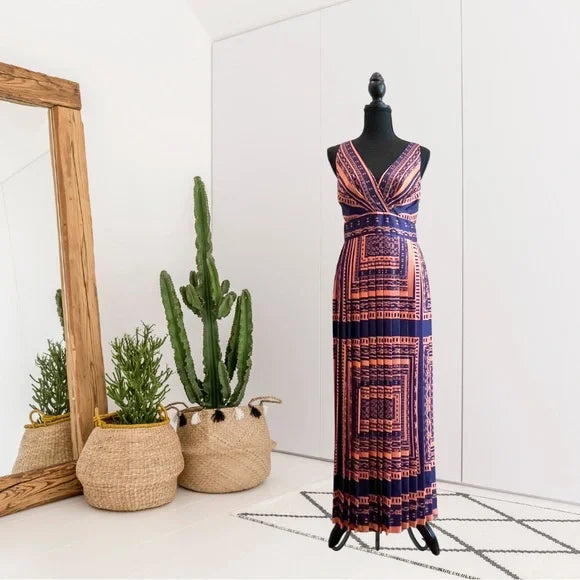 Geometric Pleated Maxi Dress