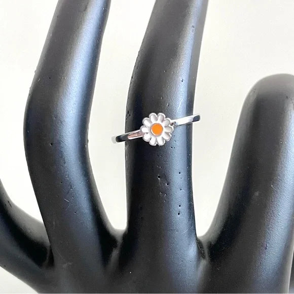 Daisy Ring