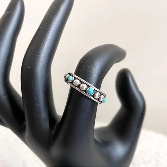 Silver Studded Turquoise Band Ring