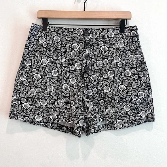 Palm Leaf Buttonfly Shorts