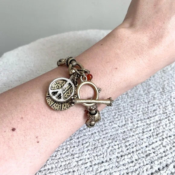 Link Peace Sign Charm Bracelet