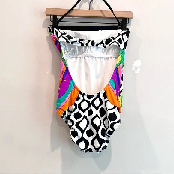 Colorful Halter Strap Swimsuit