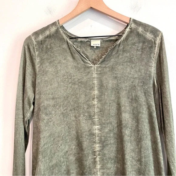 Long Sleeve V-Neck Top