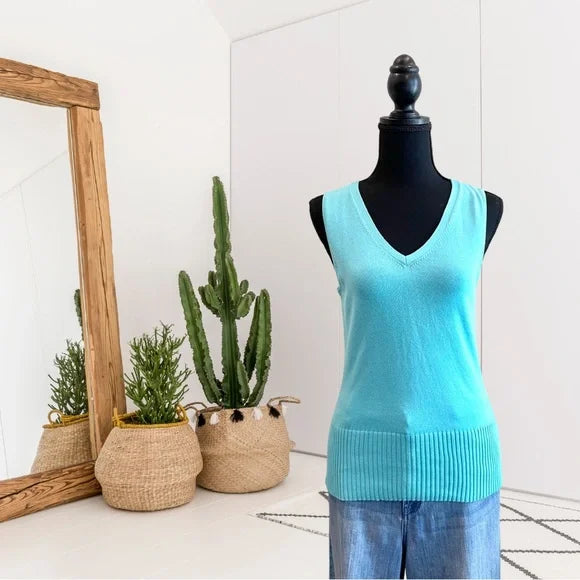 Sleeveless V-Neck Sweater Vest