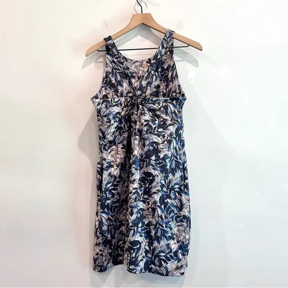 Leaf Print Athleisure Dress