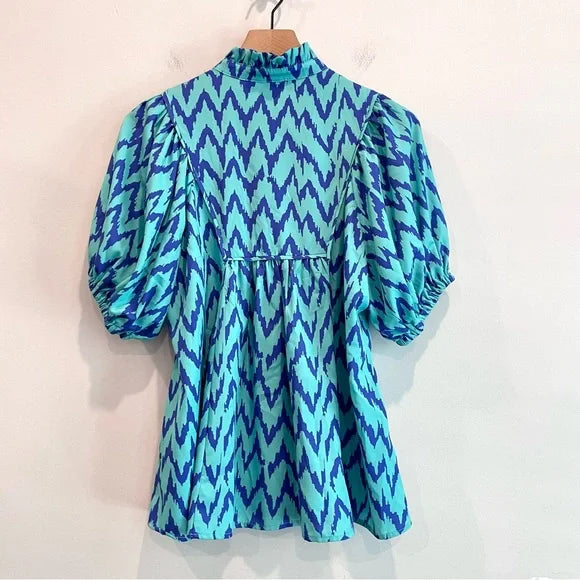 Chevron Puff Sleeve Top