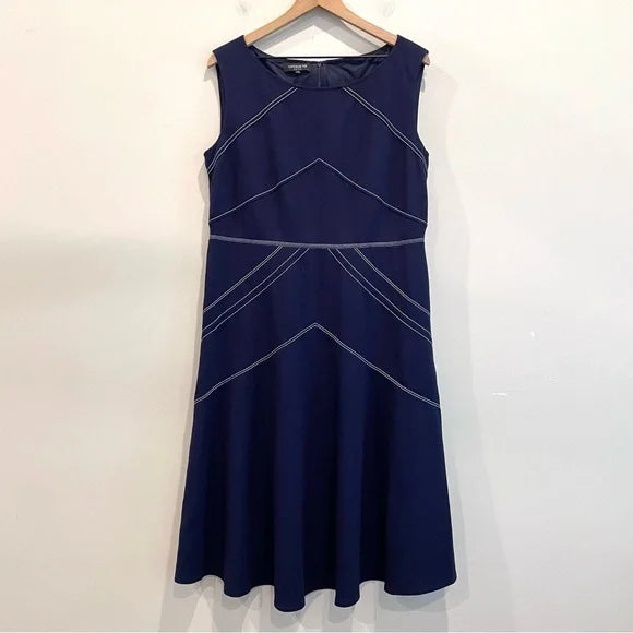 Sleeveless Stitched Line Midi Dress