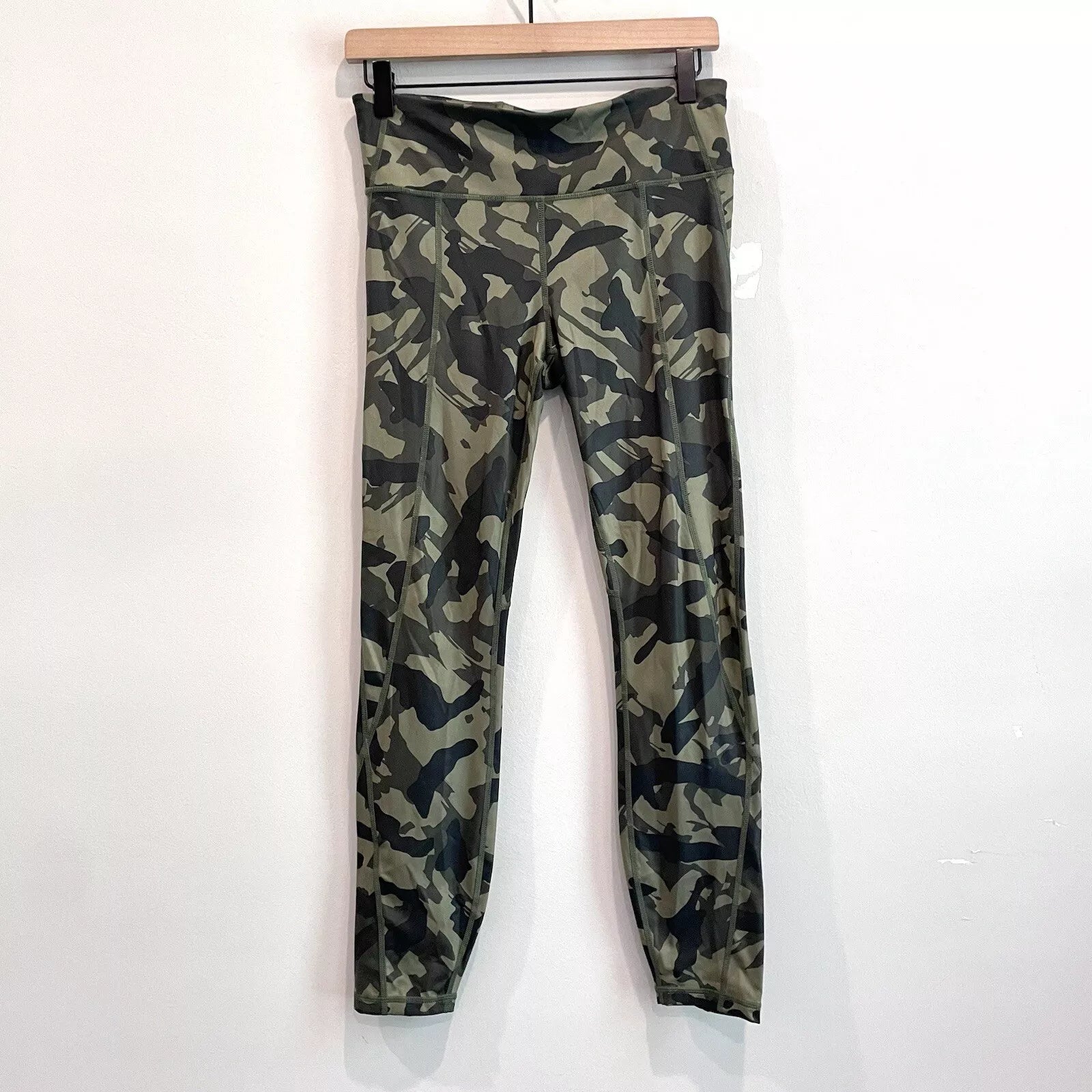 Camo Crop Leggings