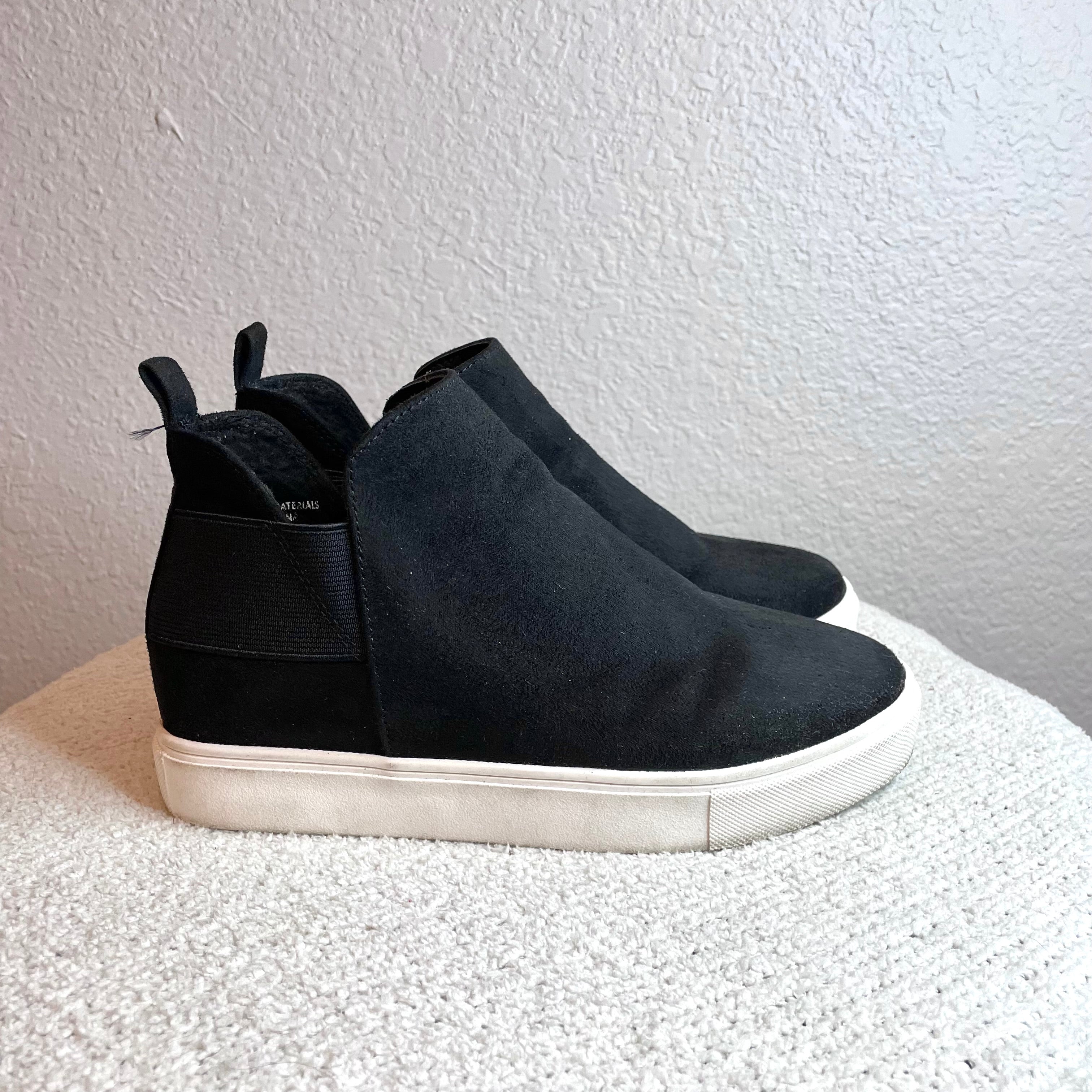 Hidden Wedge Sneaker