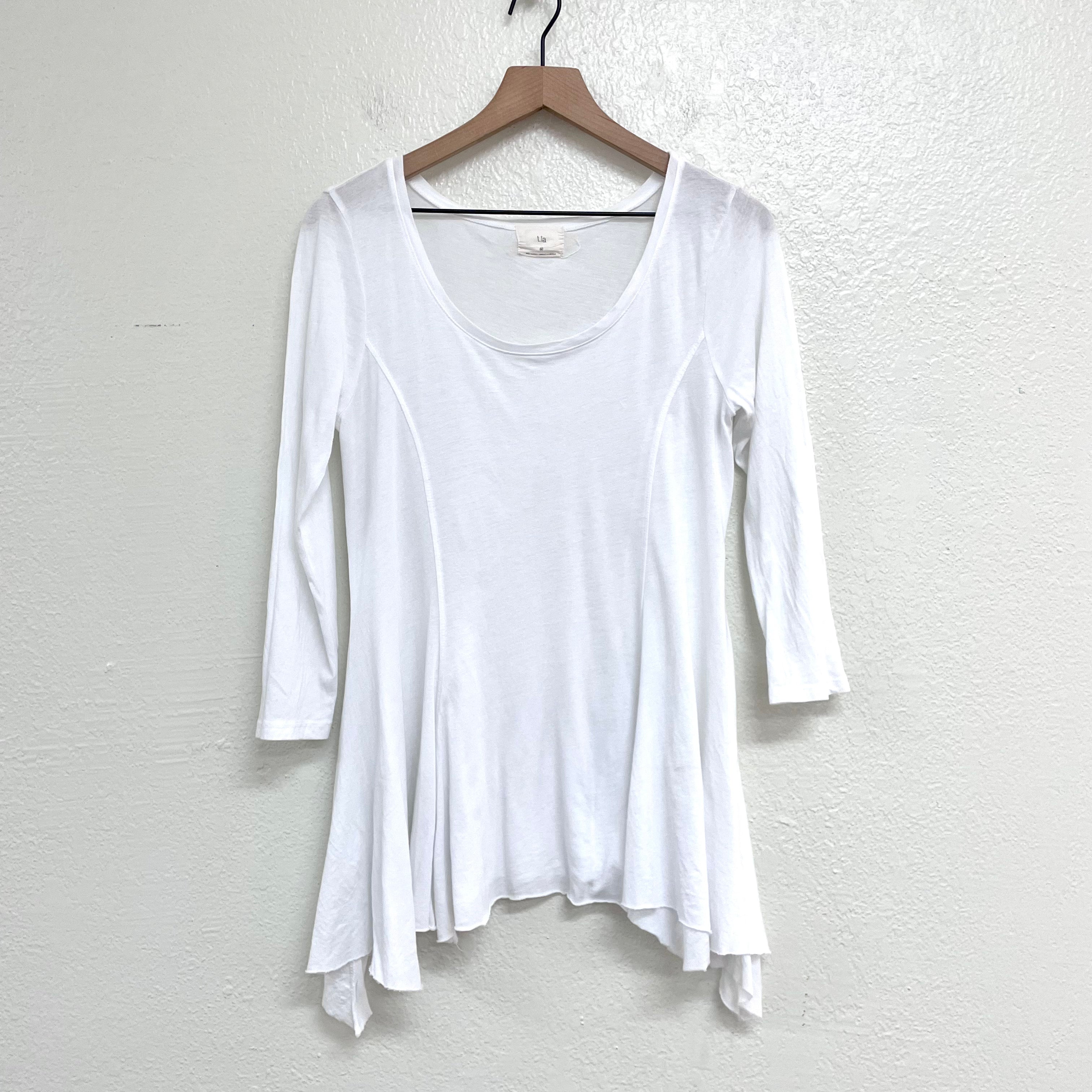 Asymmetrical Hem Tee