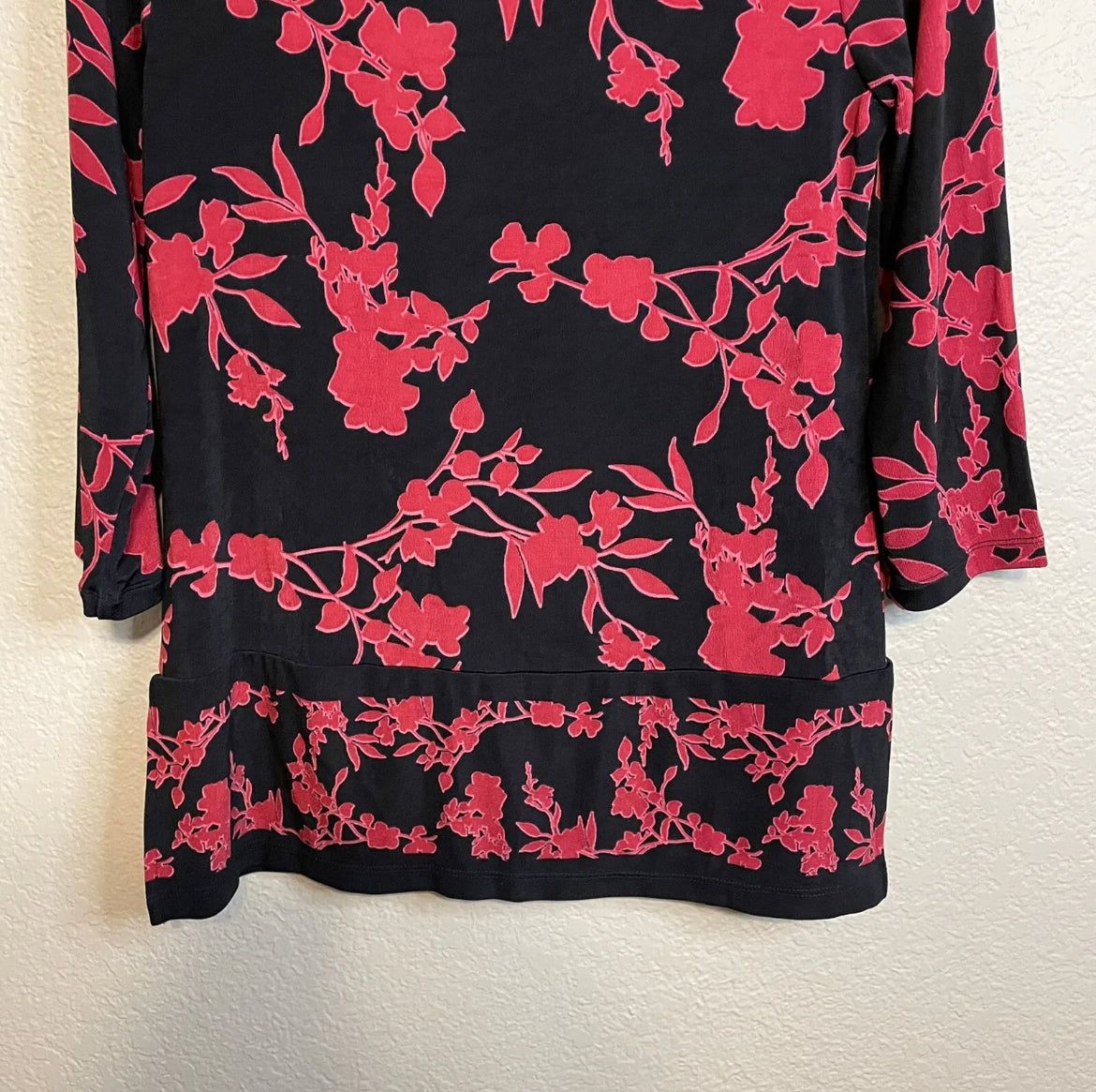 Leaf Vine Stretch Tunic