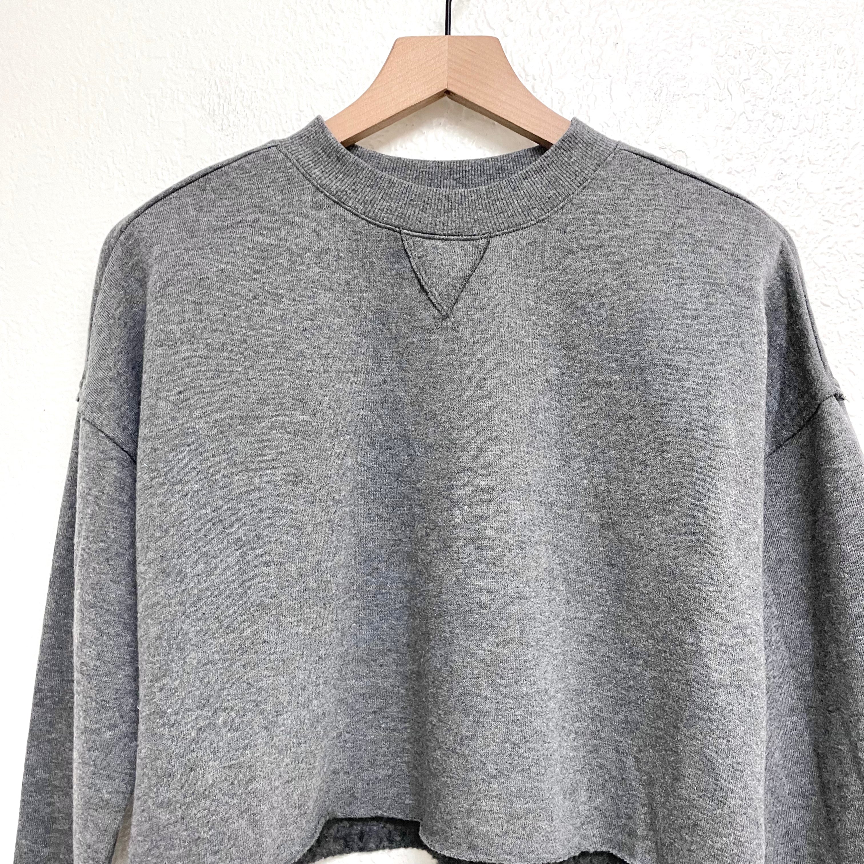 Cropped Sweatshirt