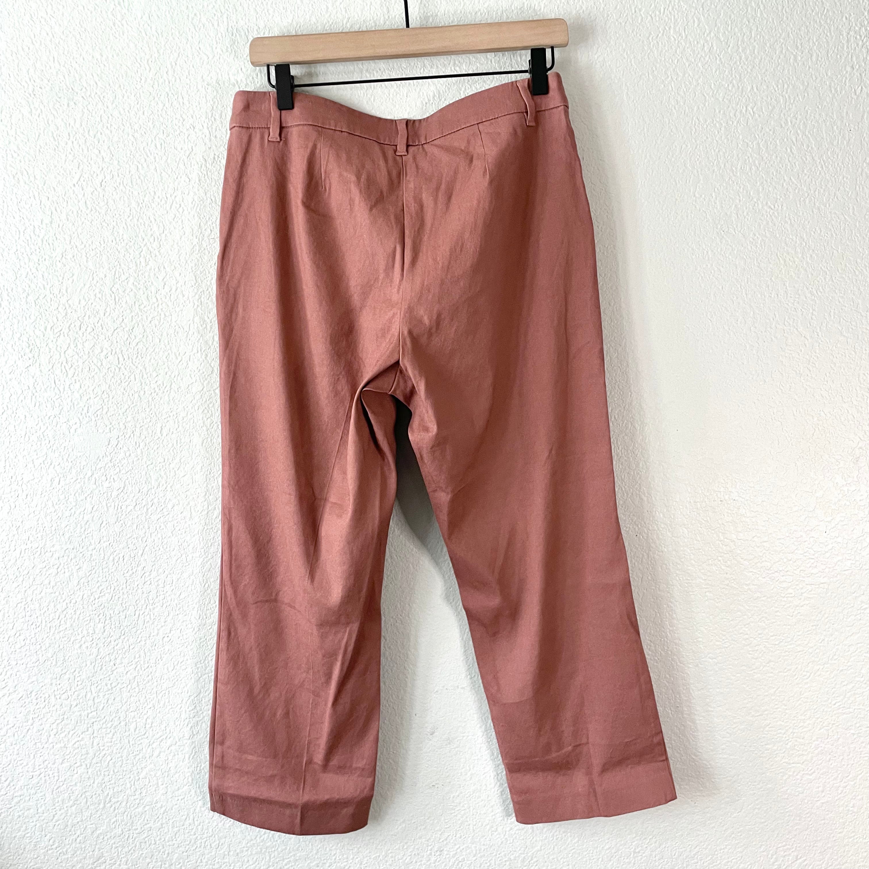 Cropped Pants