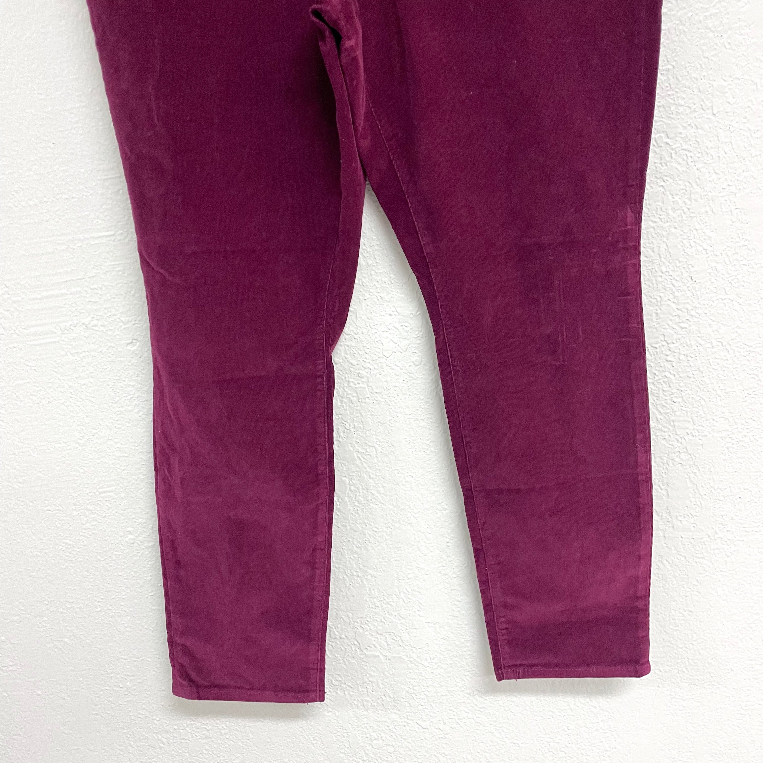 Skinny Corduroy Pants