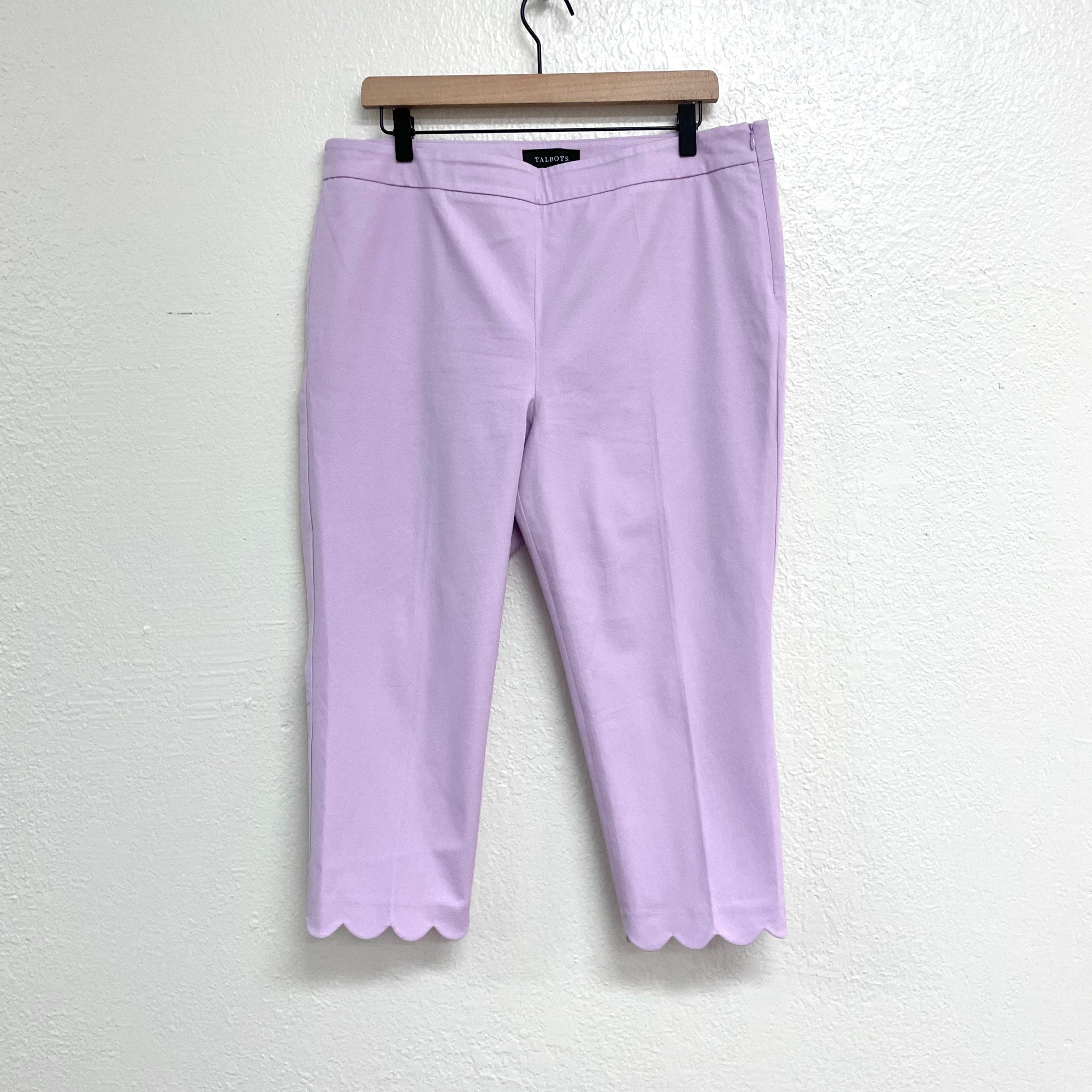 Scalloped Crop Pants