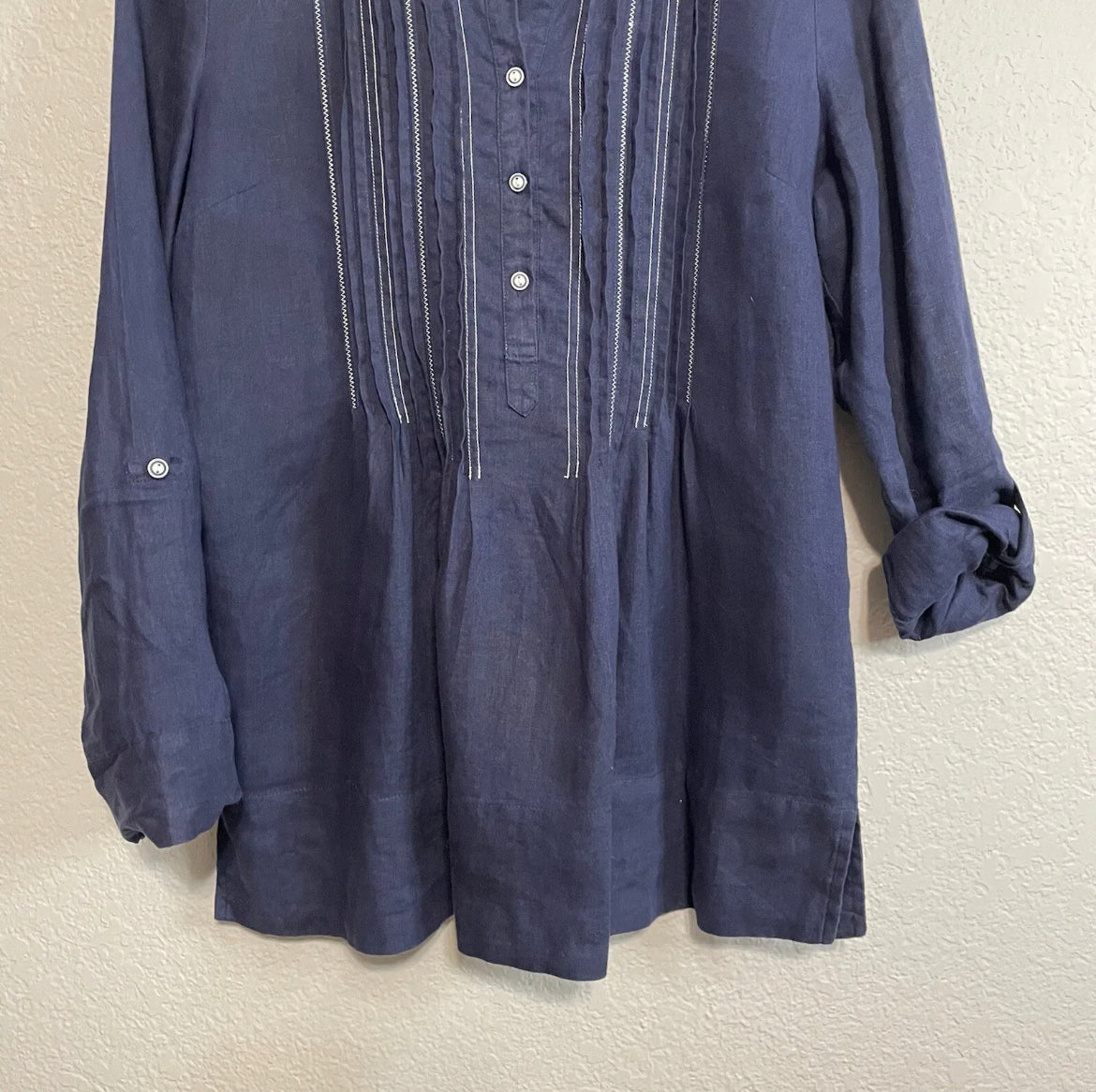 Linen 1/4 Button Top