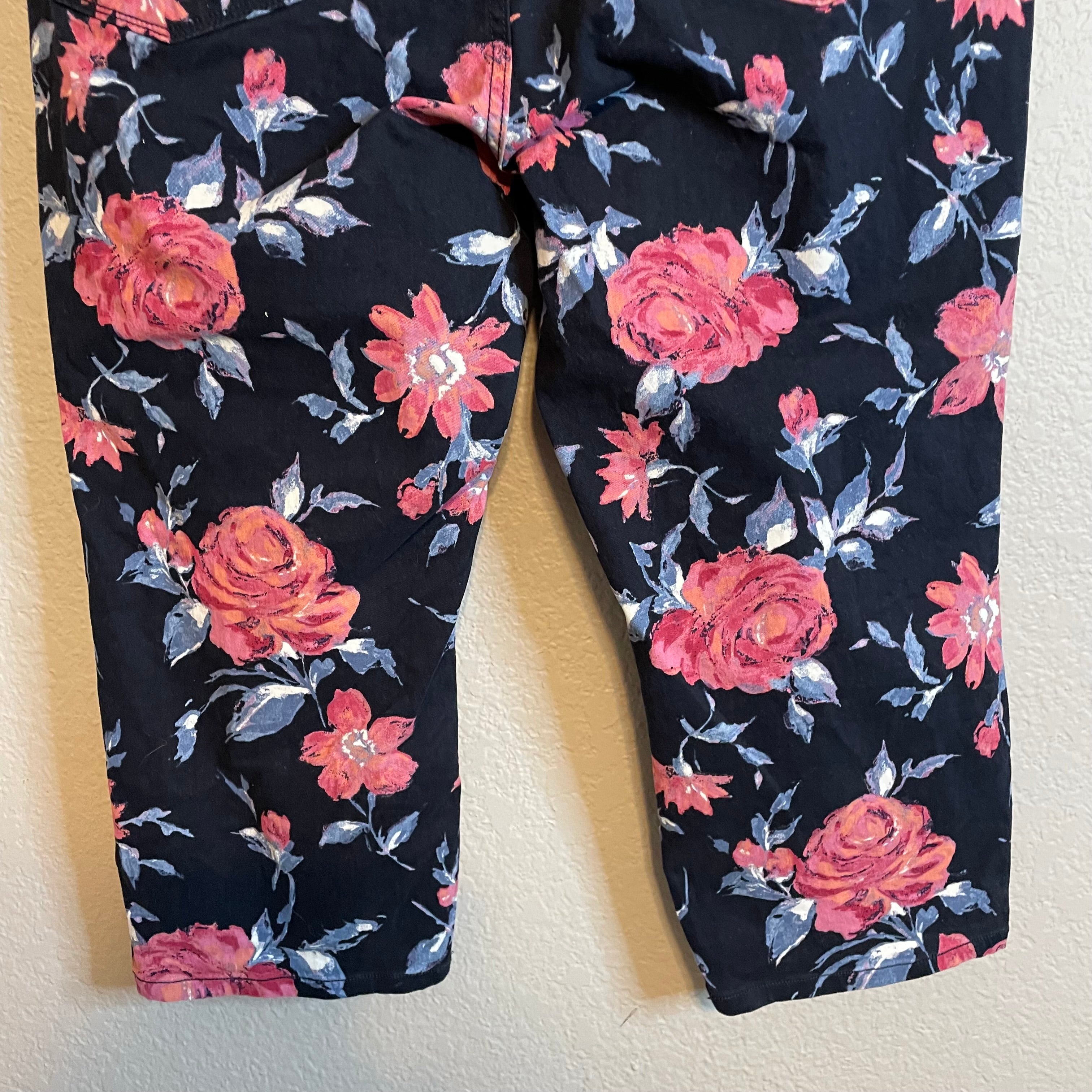 Floral Crop Pants