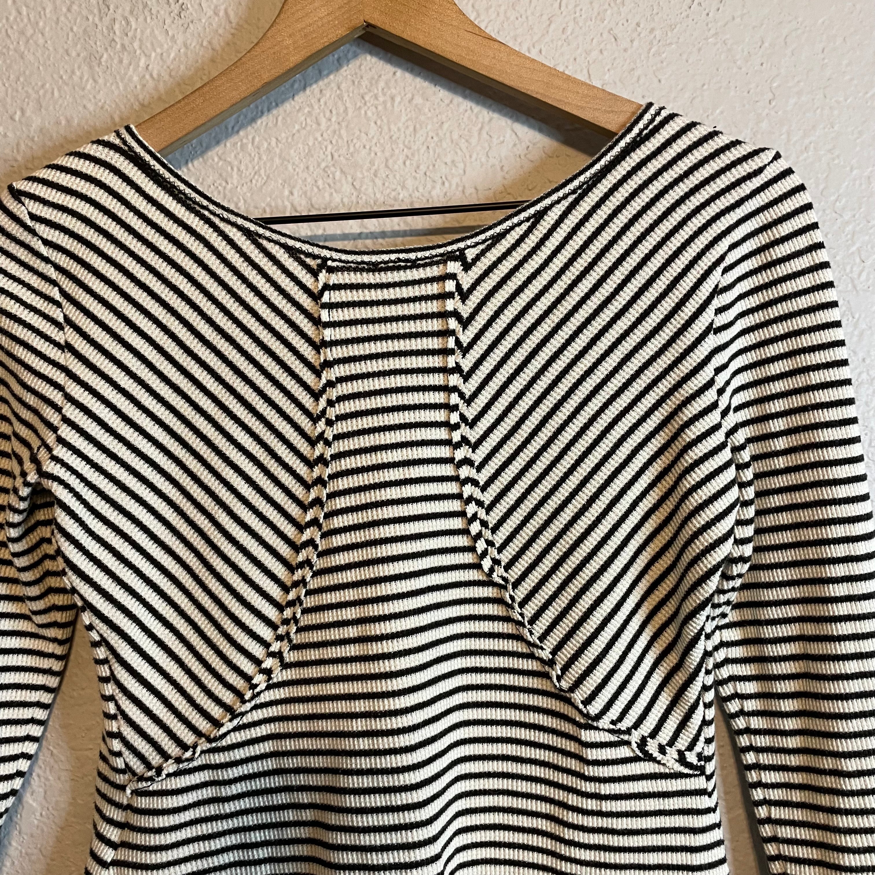 Cropped Striped Thermal