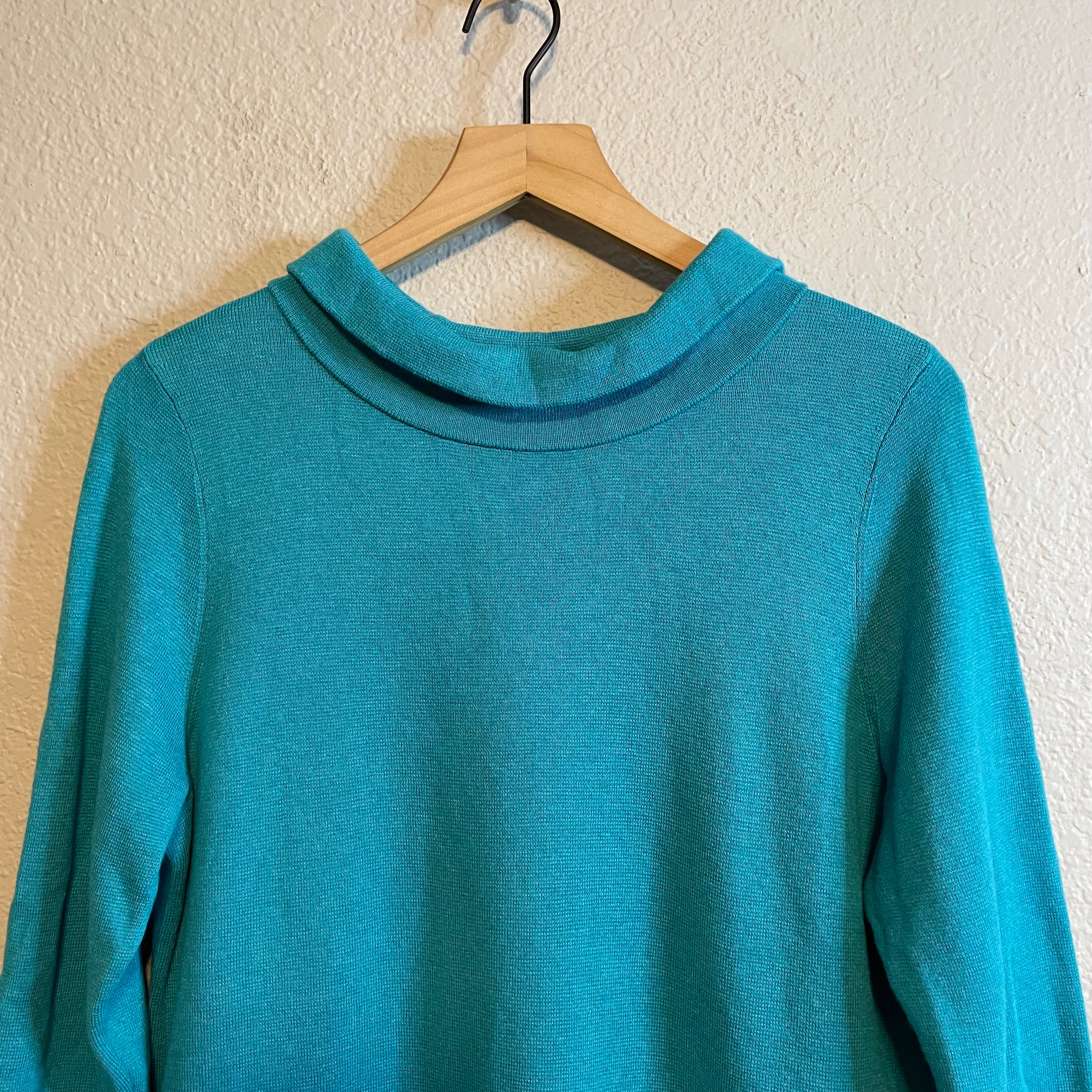 Rolled Neck Knit Sweater