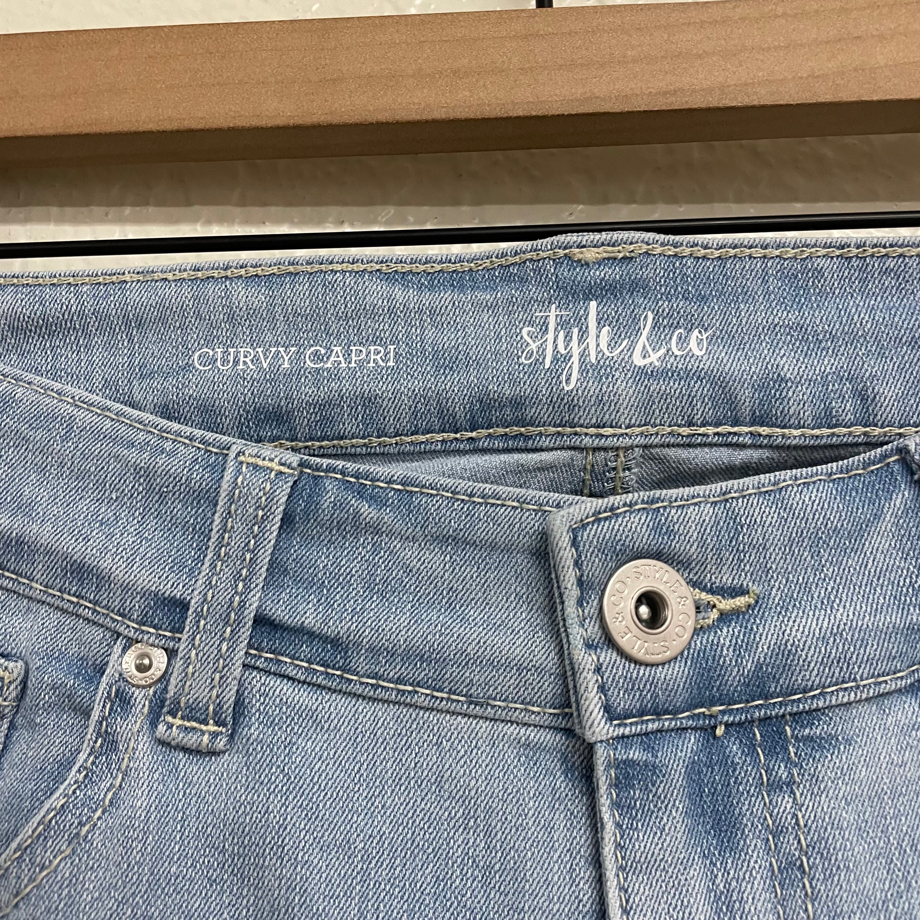 Capri Jeans