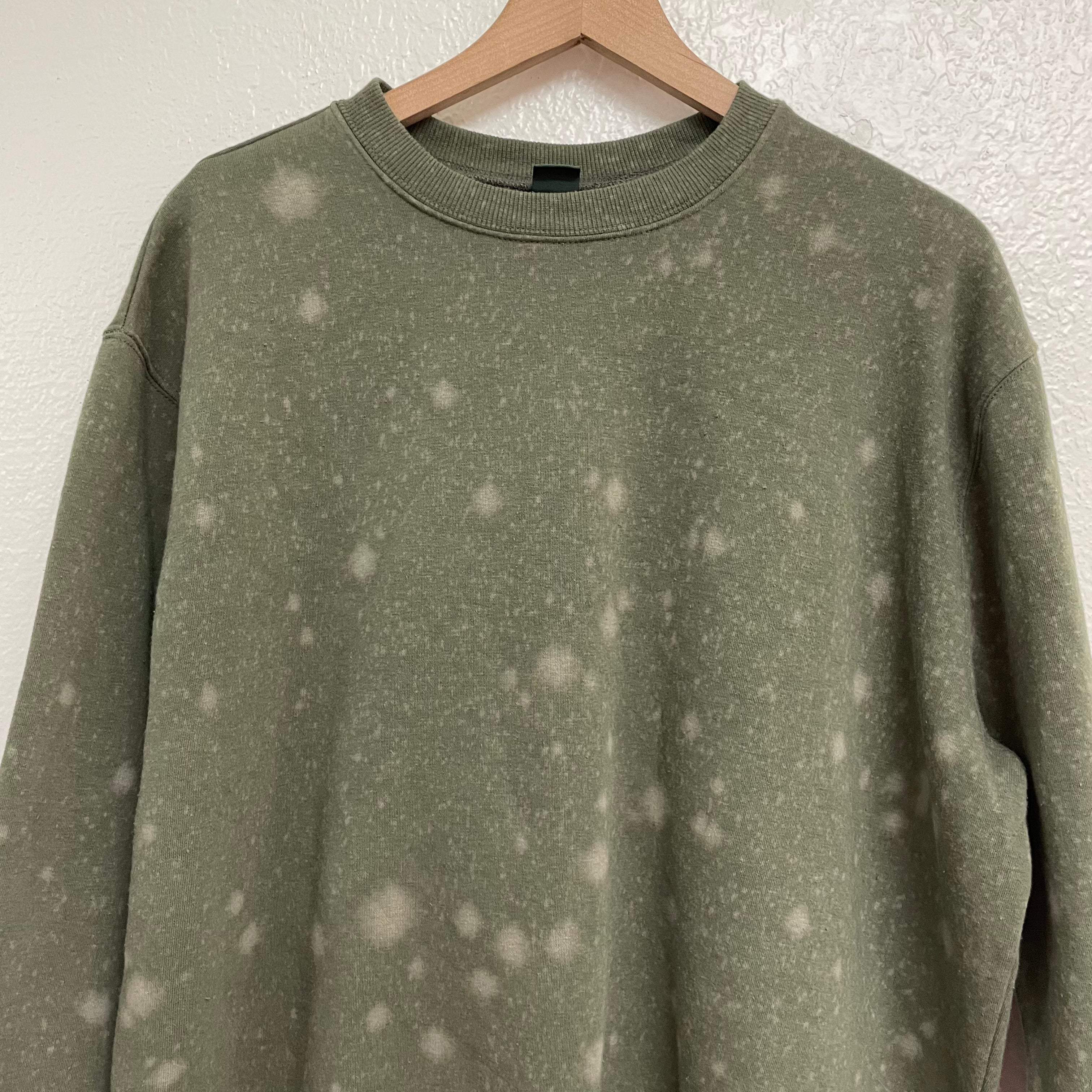 Bleach Dye Sweatshirt