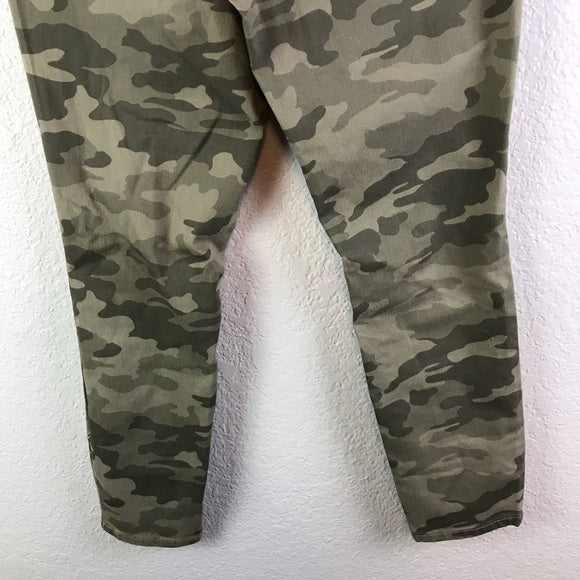 High Rise Skinny Crop Camo Jeans