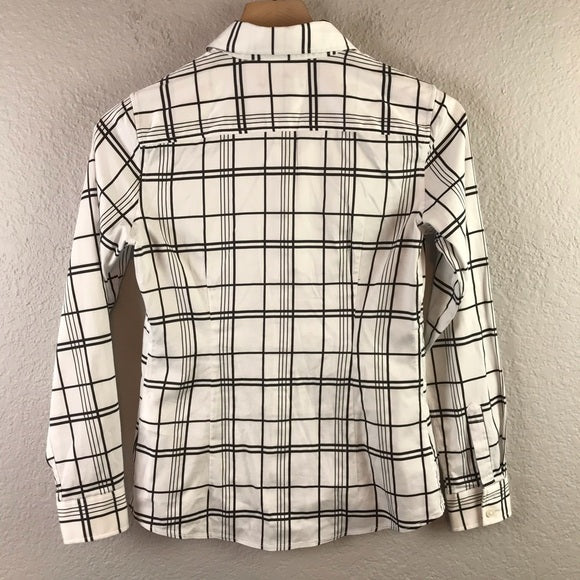 Fitted Button Down Blouse