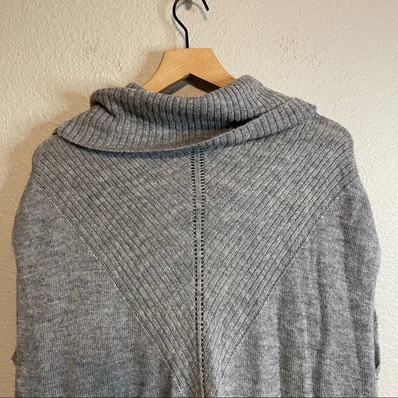 Sleeveless Cowl Neck Sweater