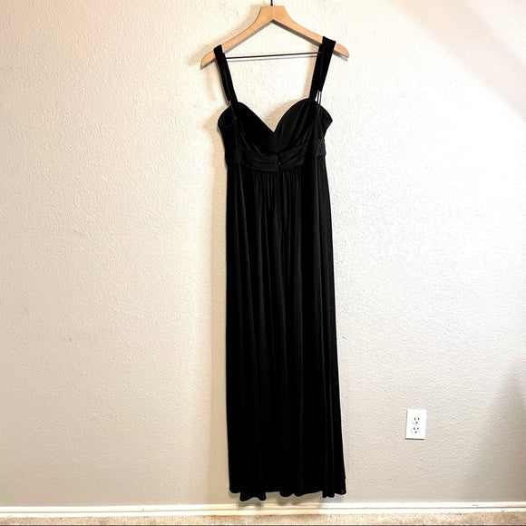 Twist Front Maxi Formal Dress