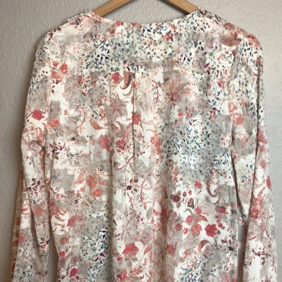 Floral Lace Bib Tassel Blouse