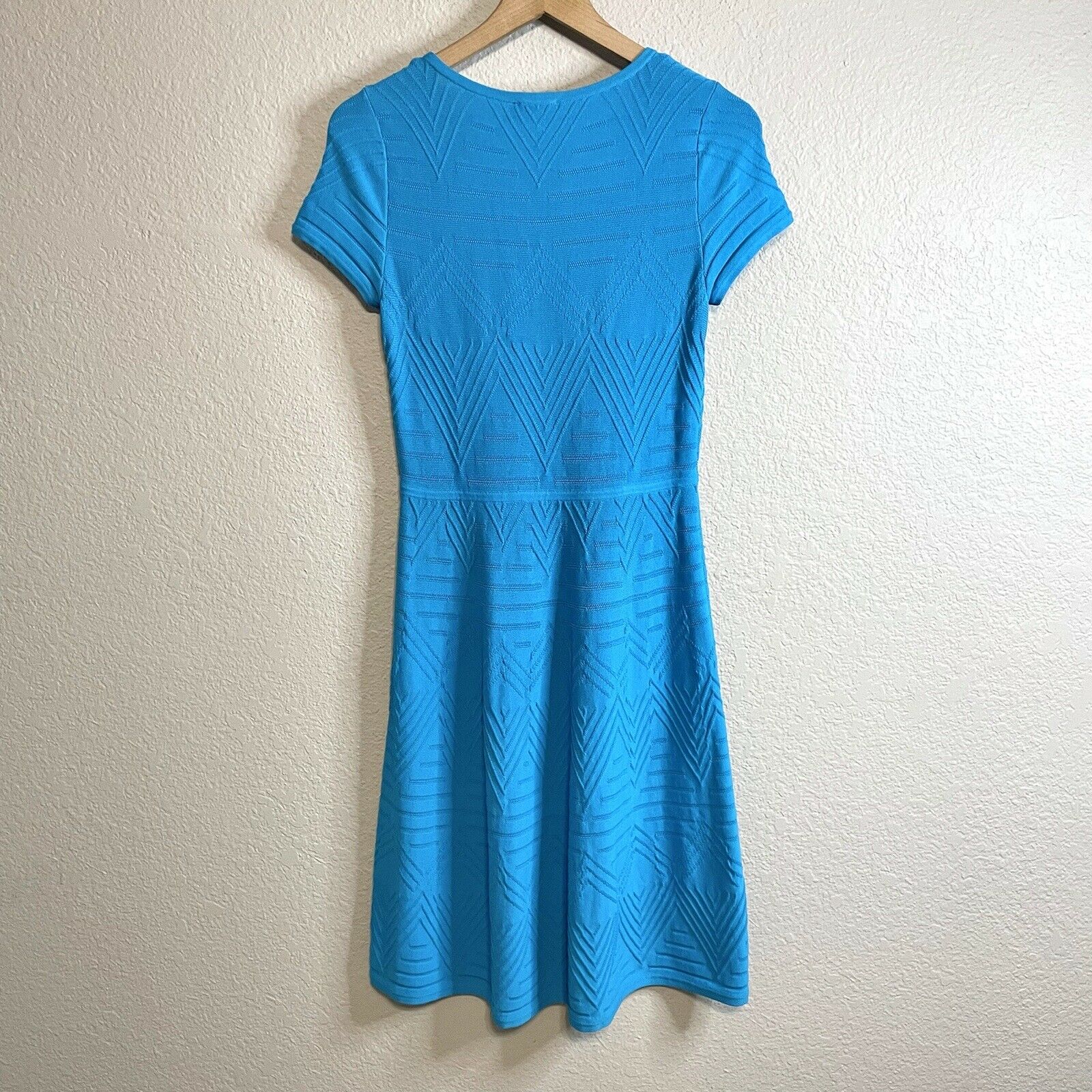 Short Sleeve Stretch Dress