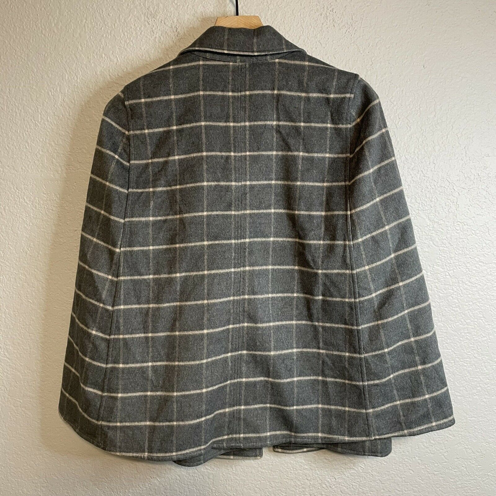 Cape Windowpane Plaid Poncho Jacket