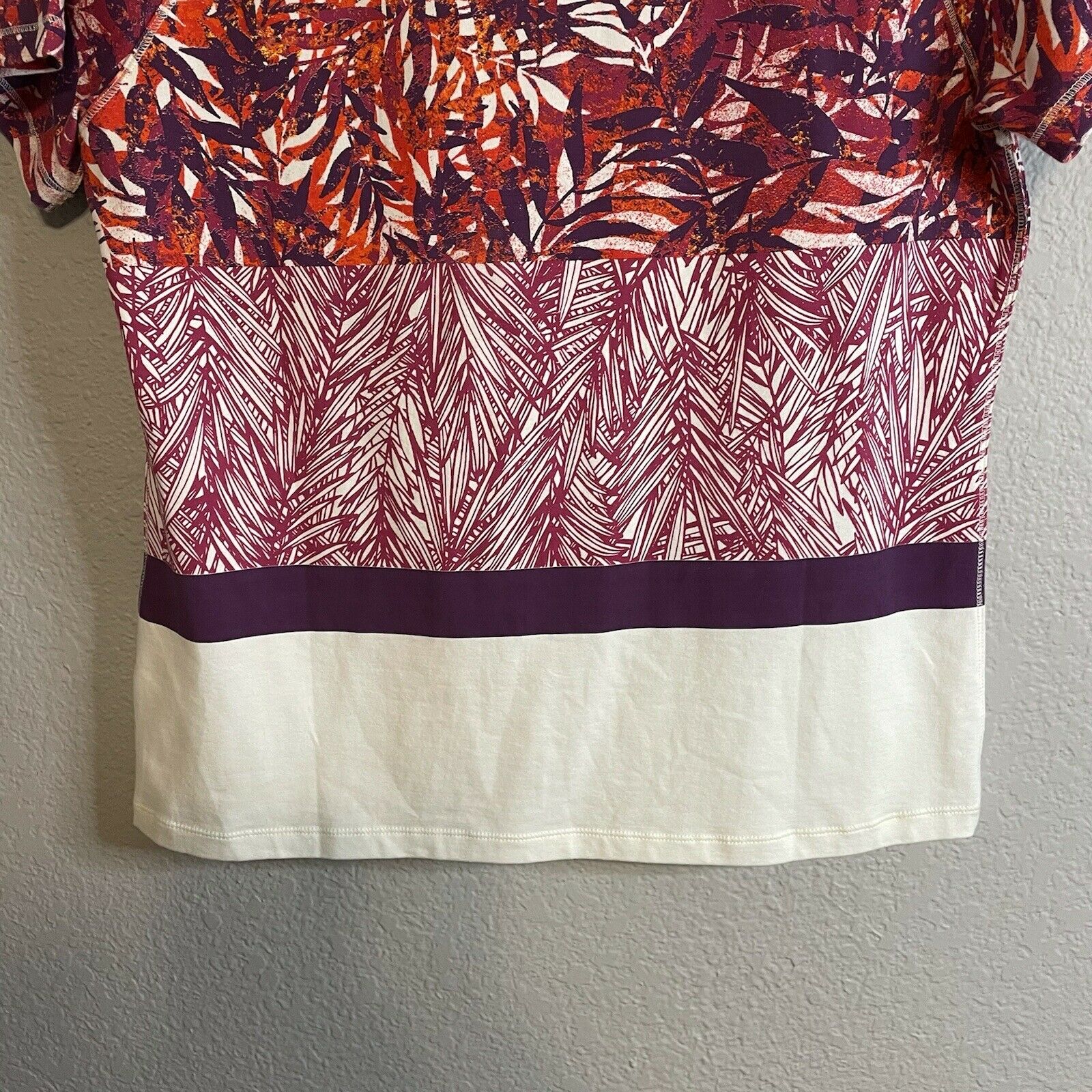 Color Block Leaf Print Tee