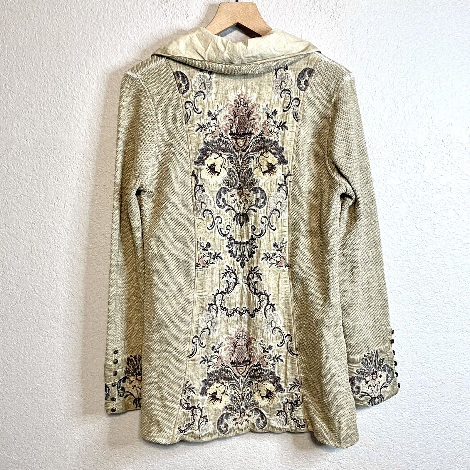 Tapestry Knit Cardigan