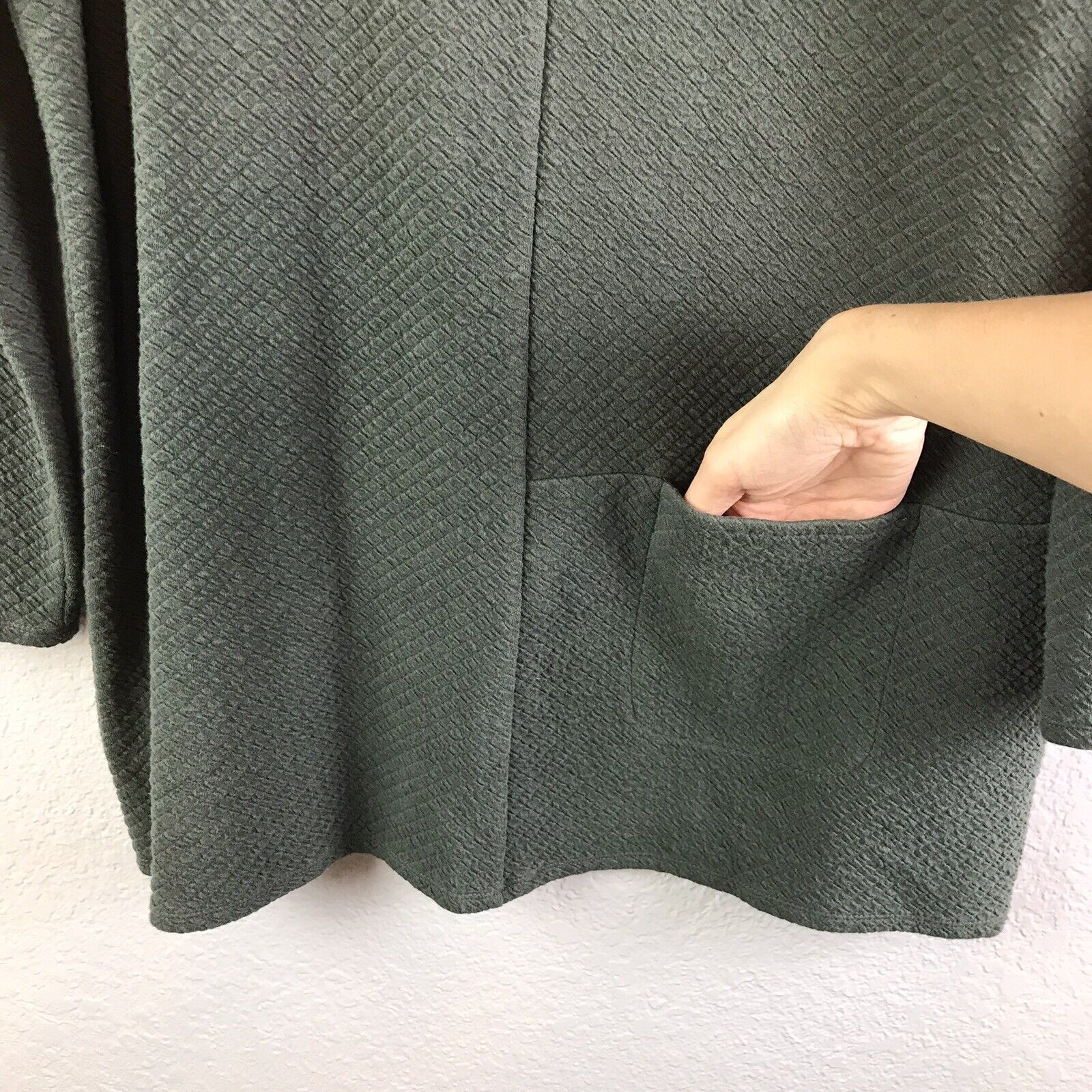 Texture Knit Pocket Tunic Top