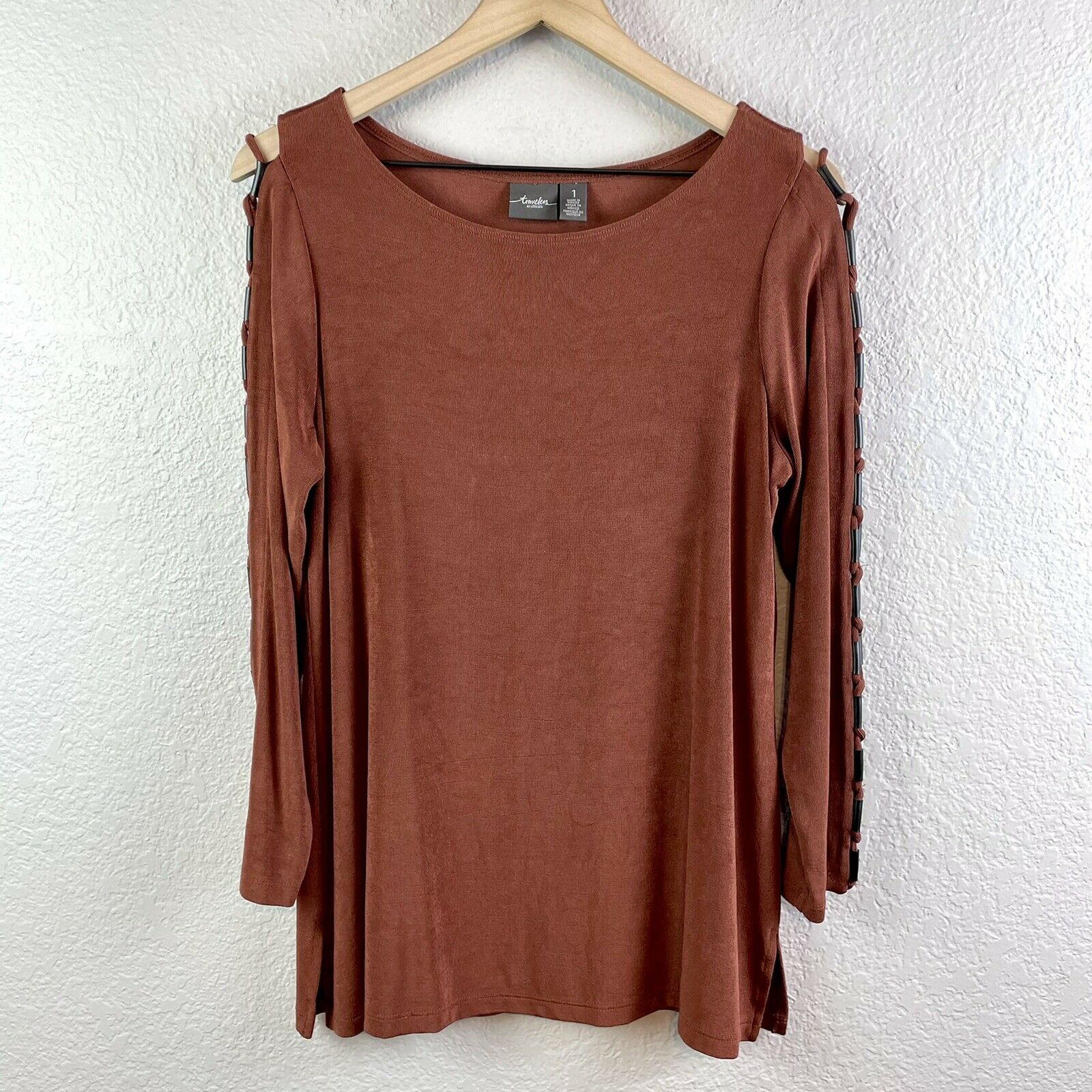 Open Tabbed Sleeve Top