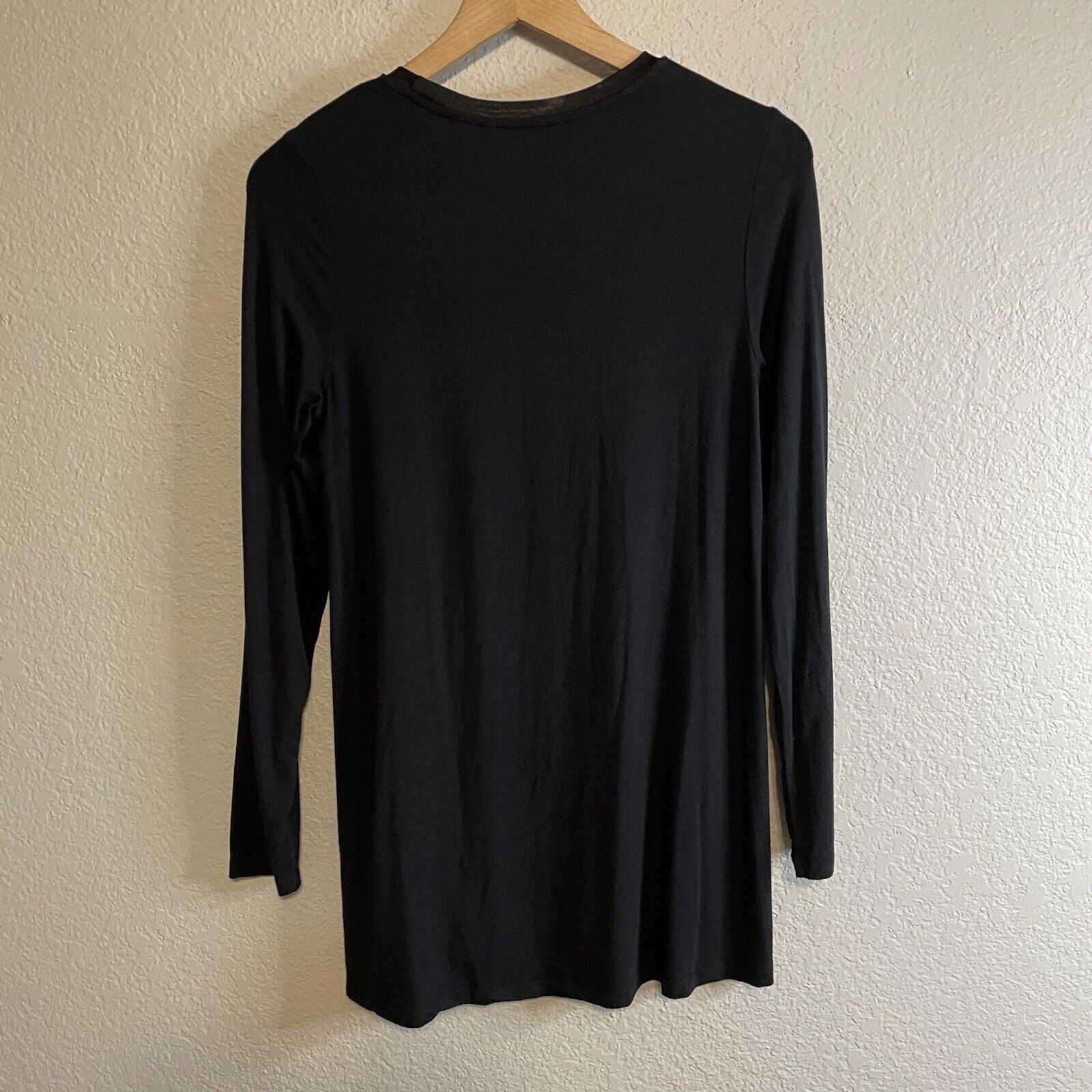 Essential Long Sleeve Tee