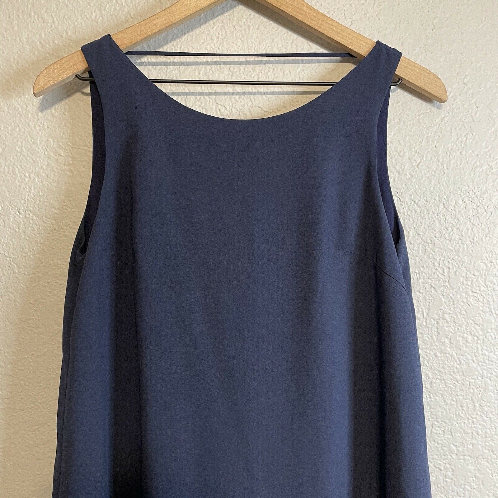 Low V-Back Tunic