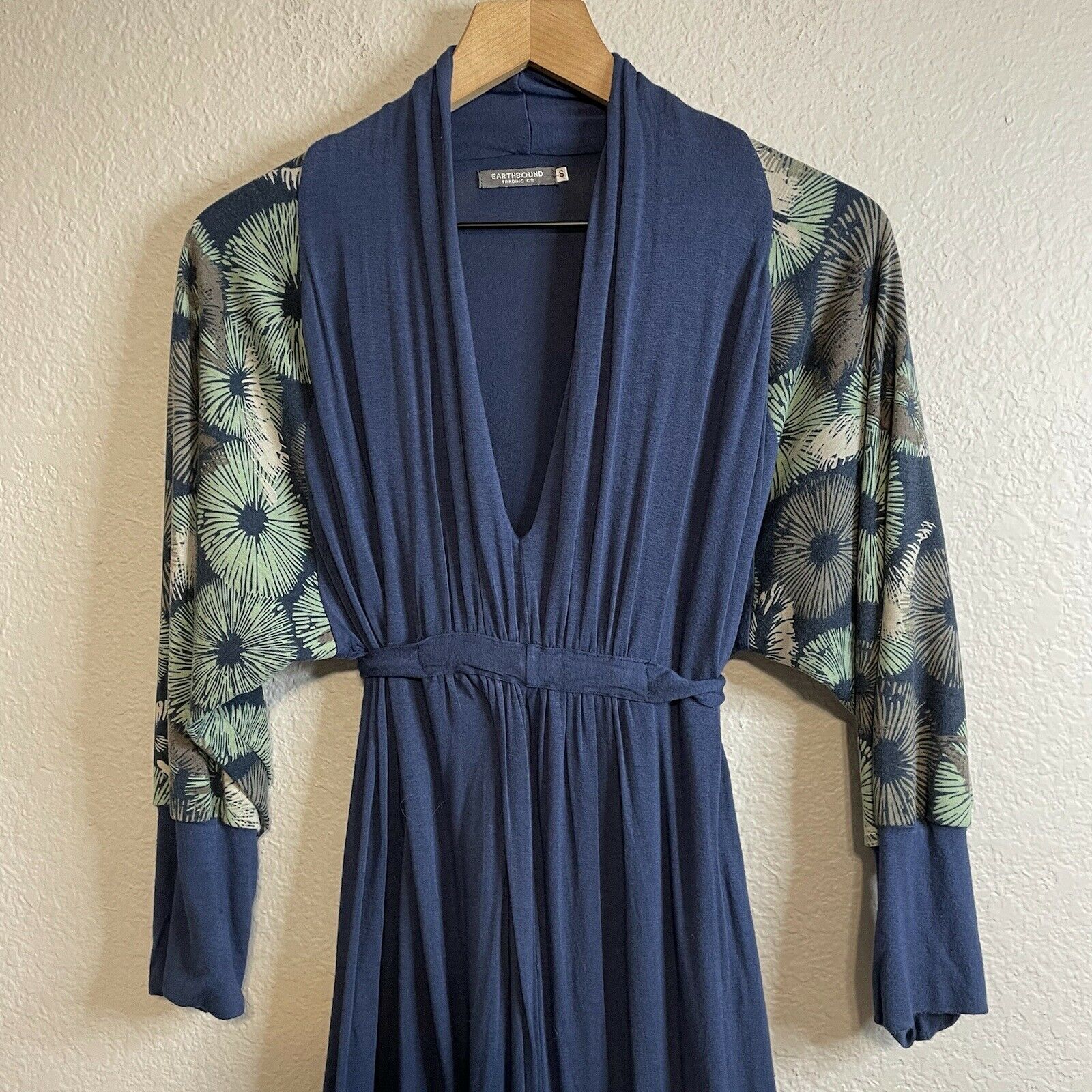 Dolman Sleeve V-Neck Tunic Dress