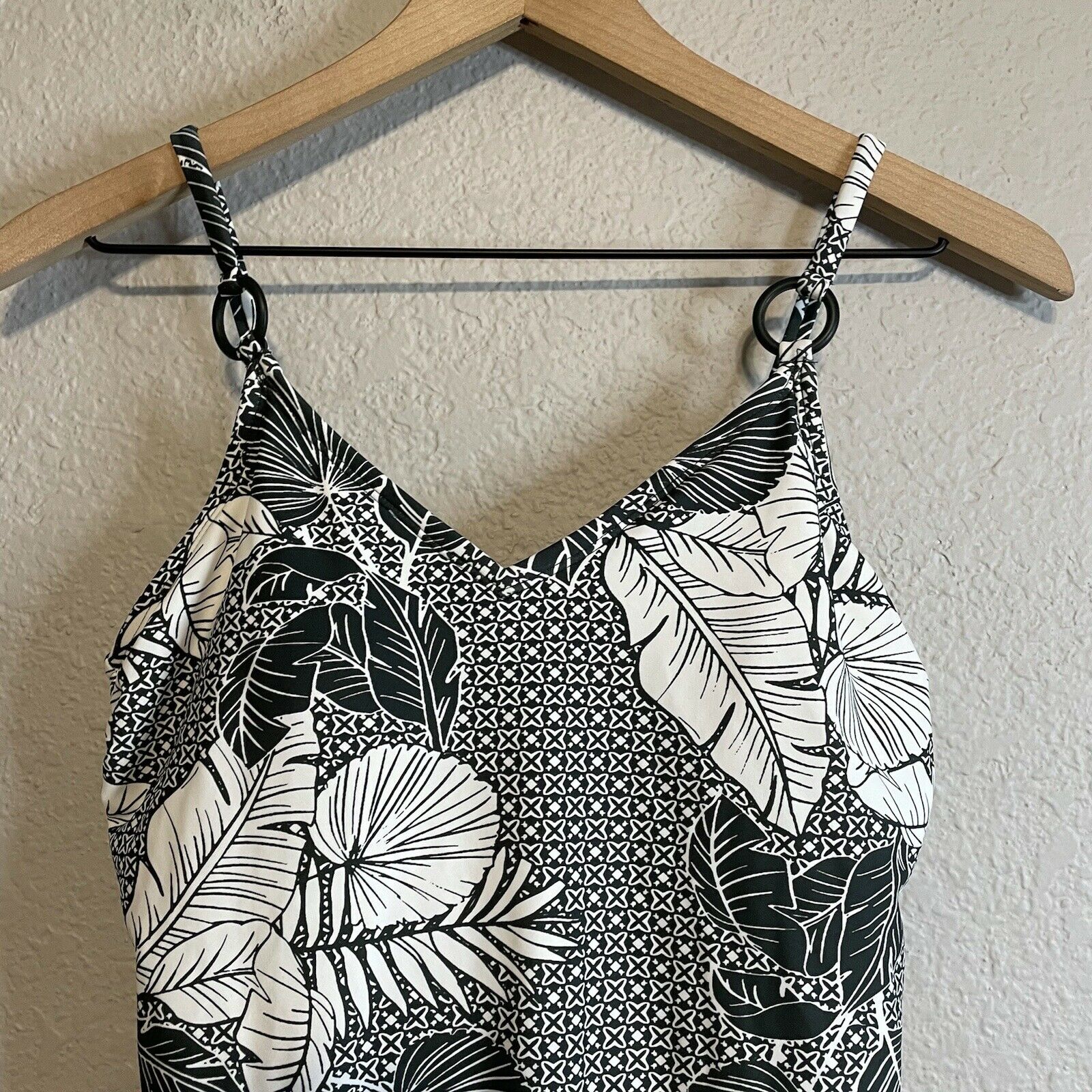 Leaf Geometric Print One Piece Swimsuit