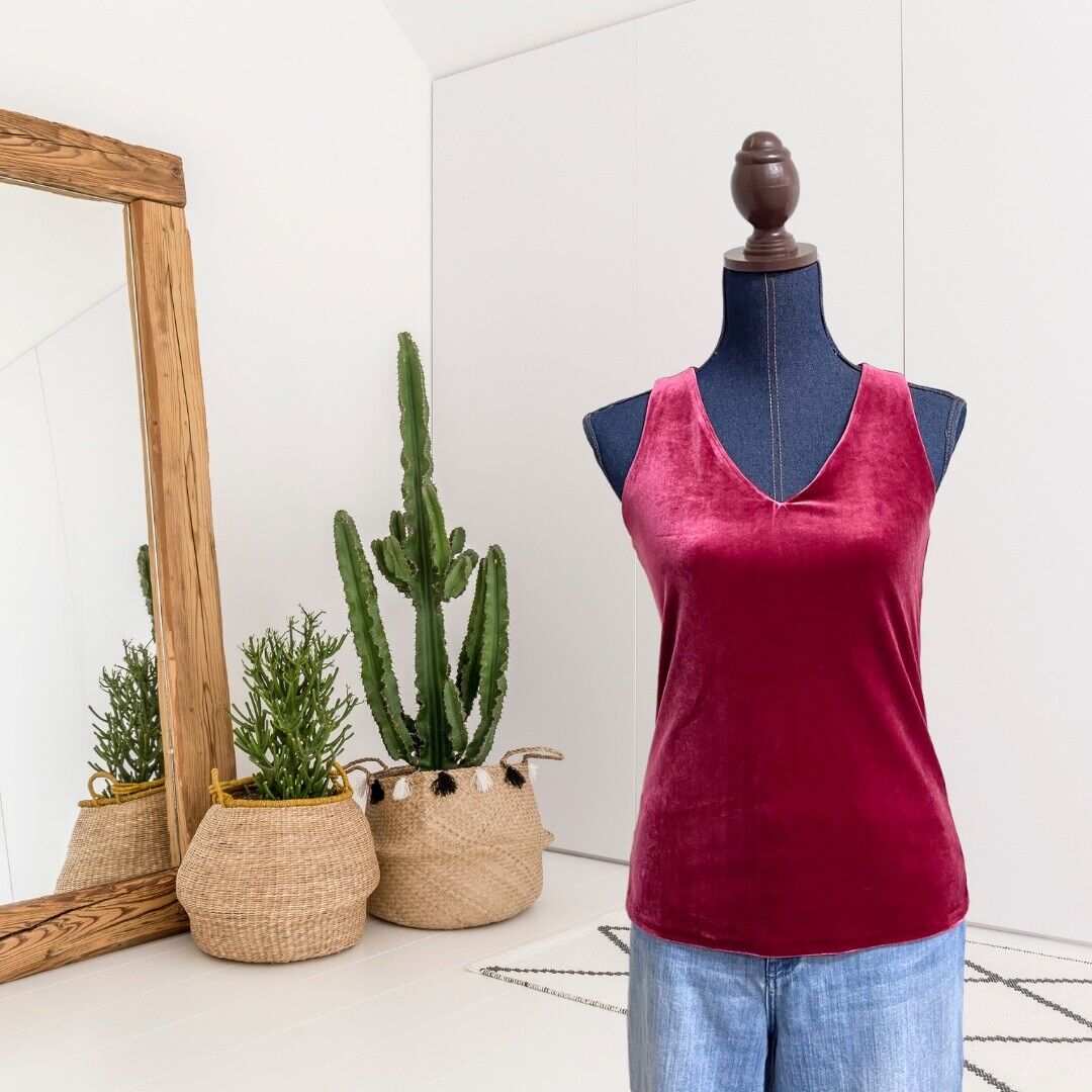 Velvet Sleeveless Top